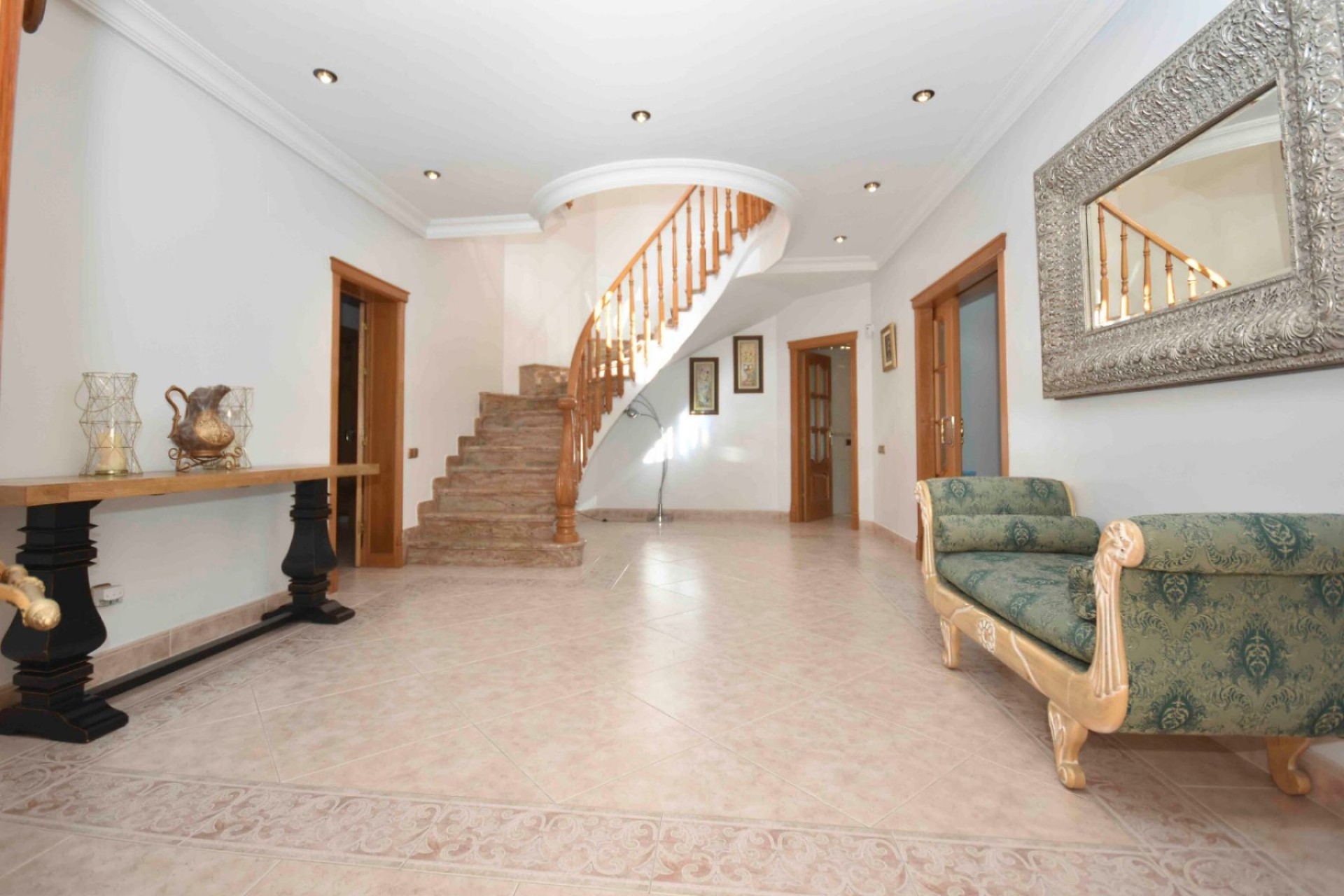 Resale - Villa - Orihuela
