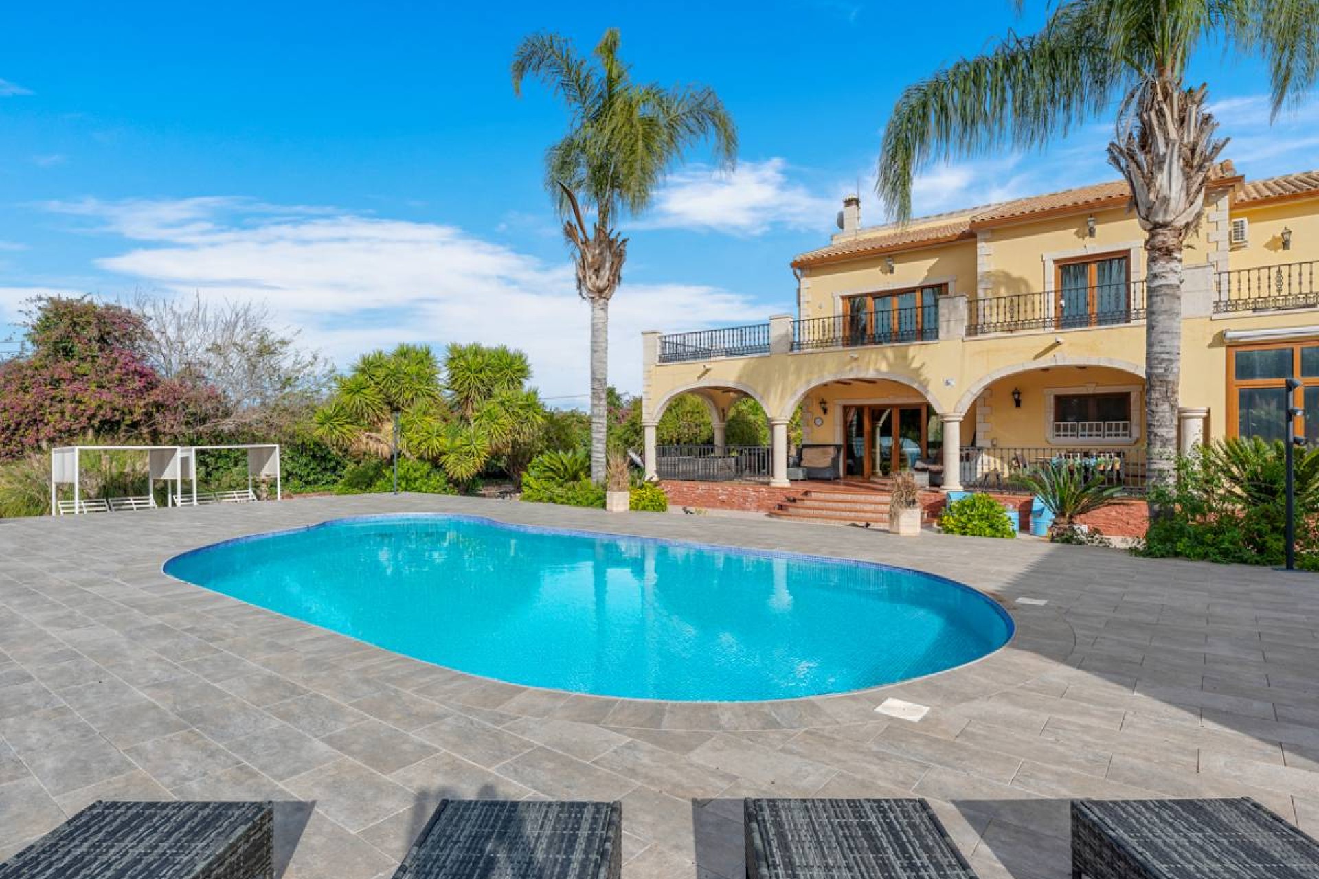 Resale - Villa - Orihuela