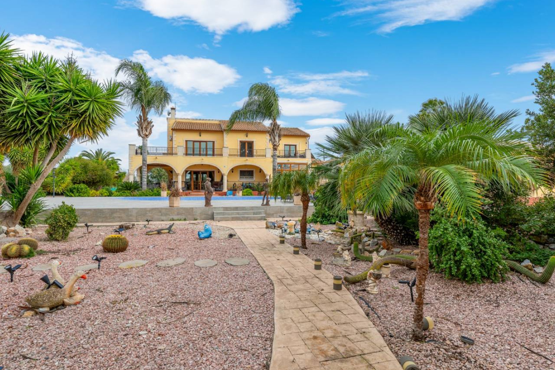 Resale - Villa - Orihuela