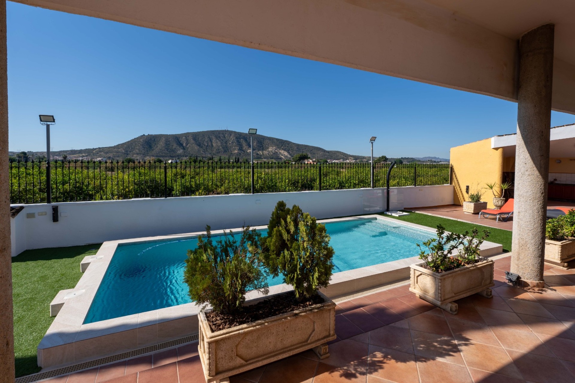 Resale - Villa - Orihuela