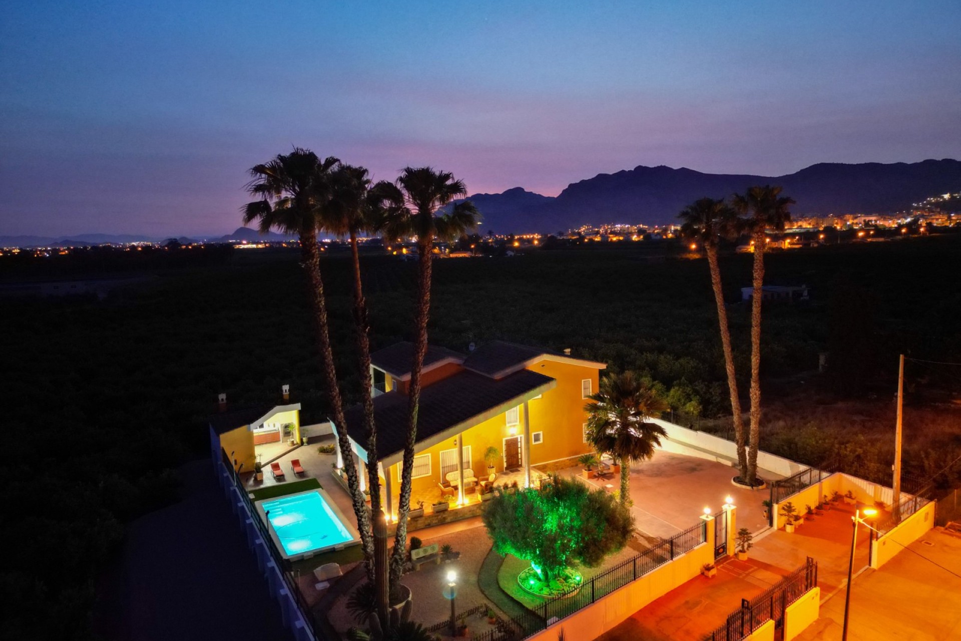 Resale - Villa - Orihuela