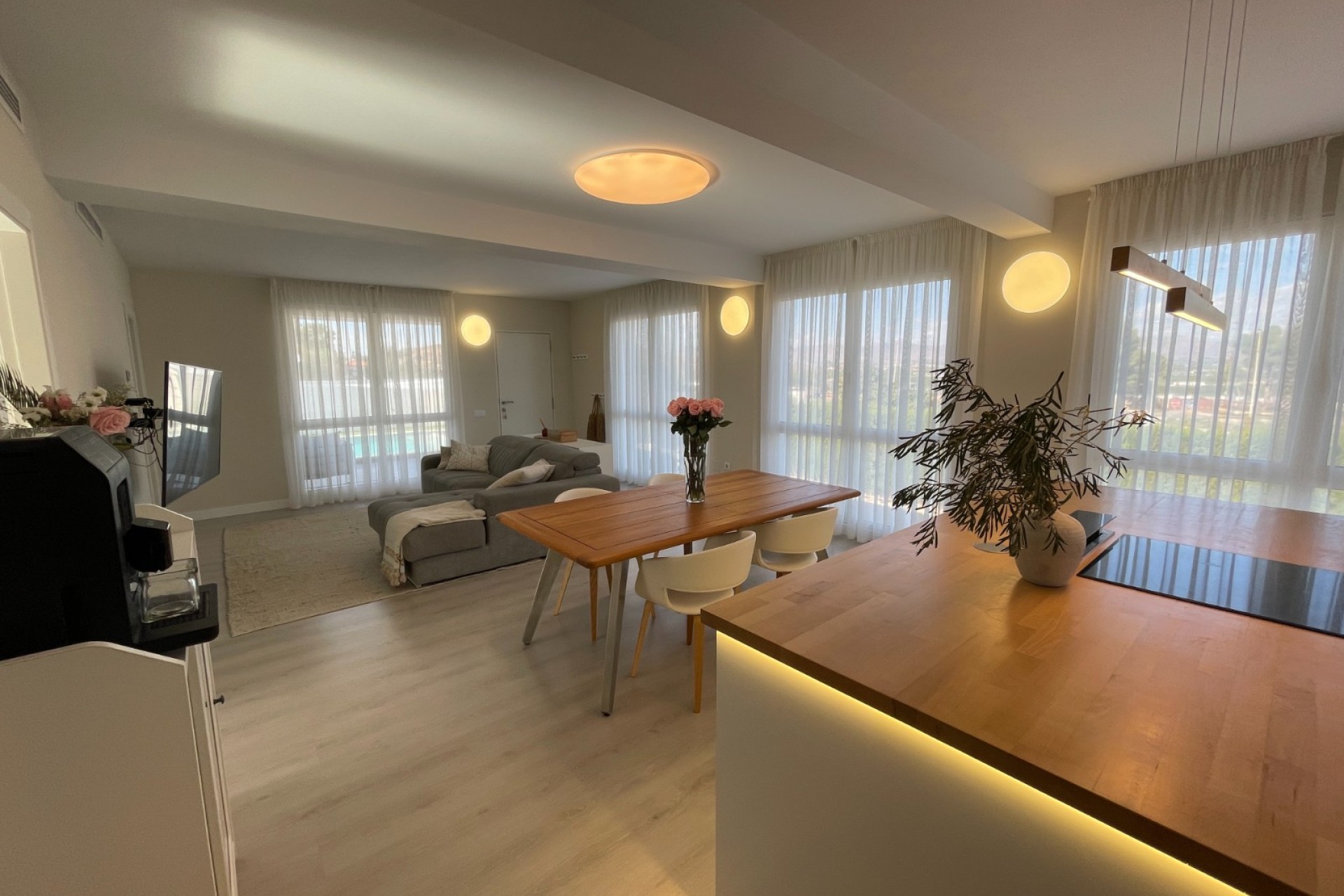 Resale - Villa - Orihuela