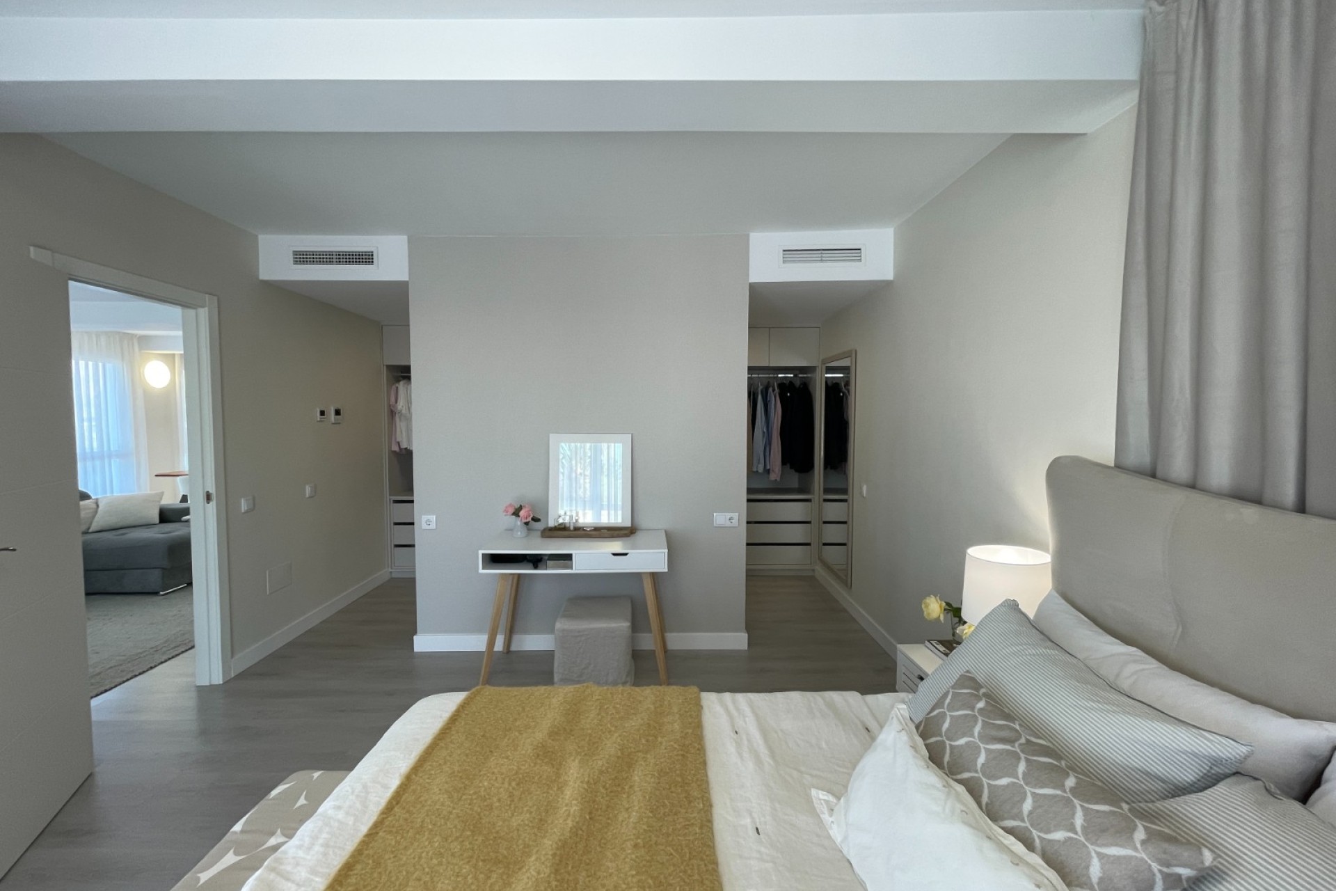 Resale - Villa - Orihuela