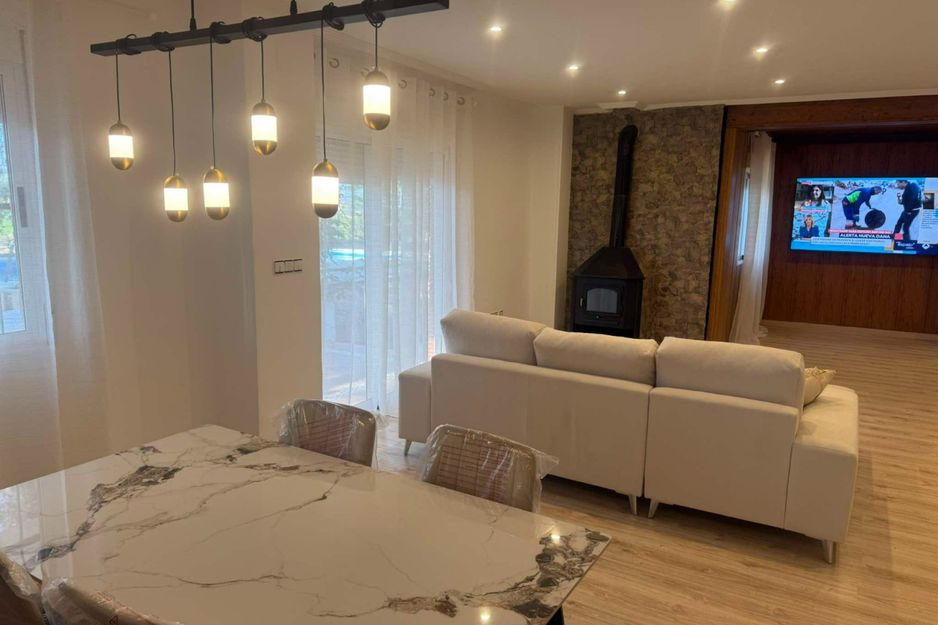 Resale - Villa - Orihuela