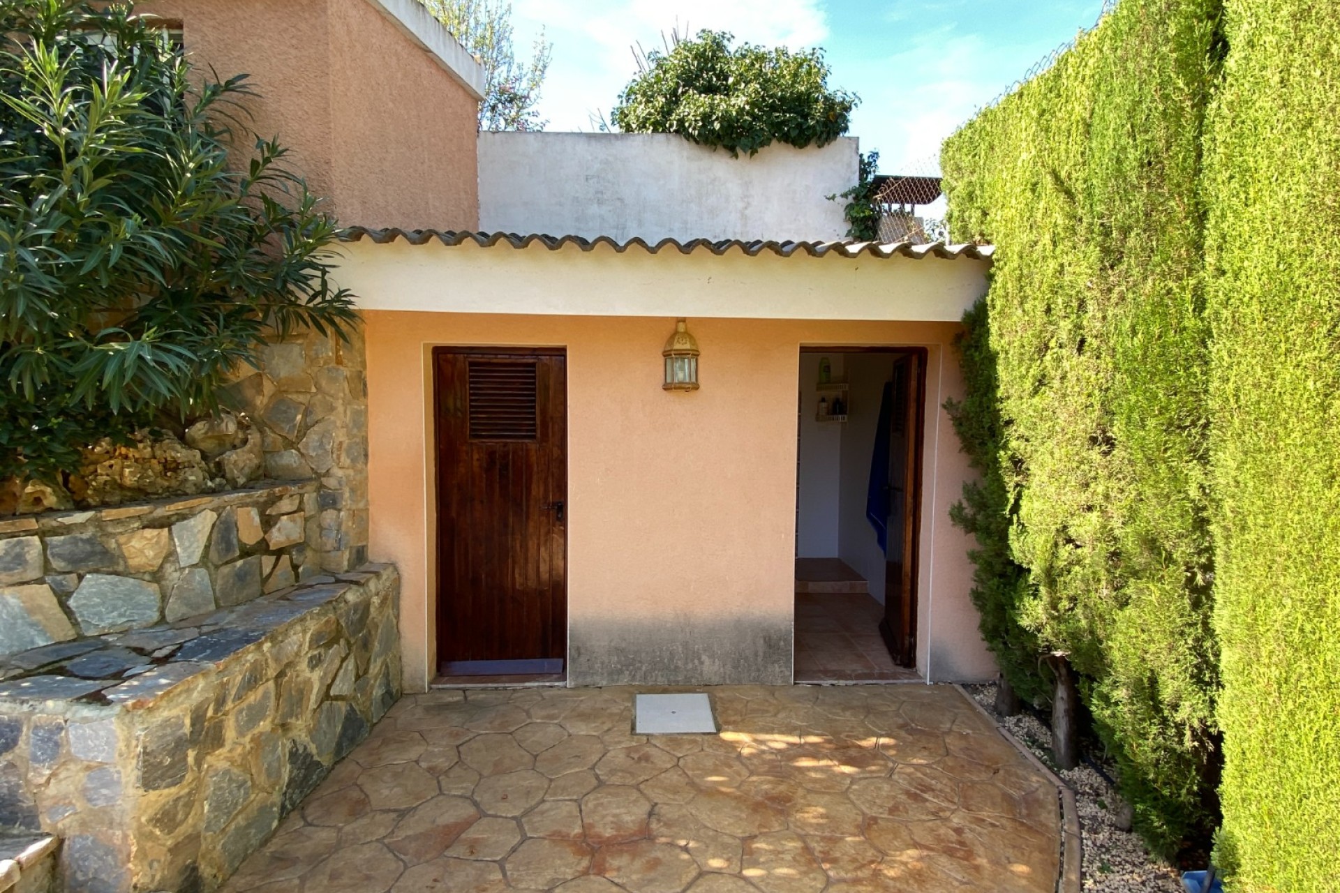 Resale - Villa - Petrer