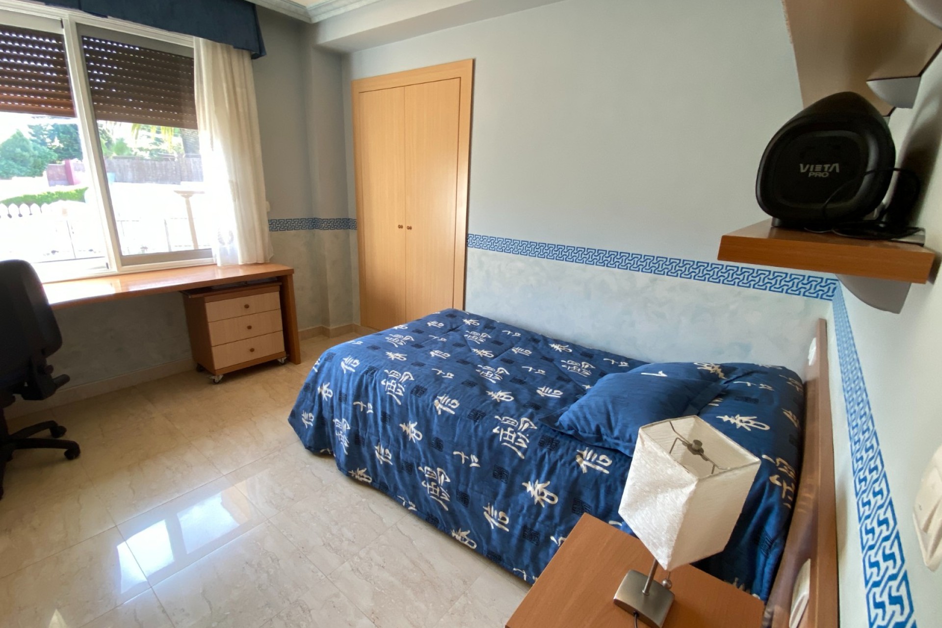 Resale - Villa - Petrer