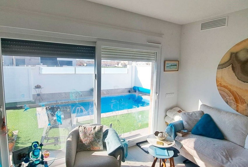 Resale - Villa - Pilar de la Horadada