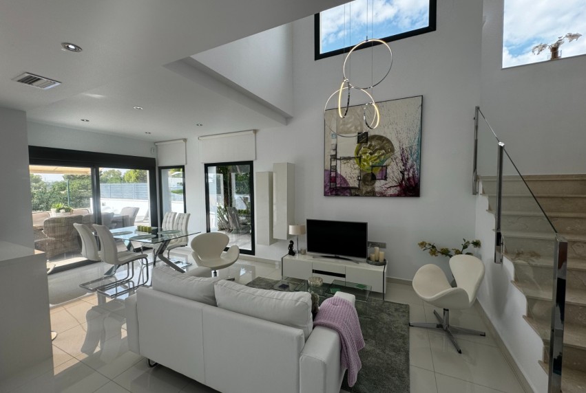 Resale - Villa - Pilar de la Horadada