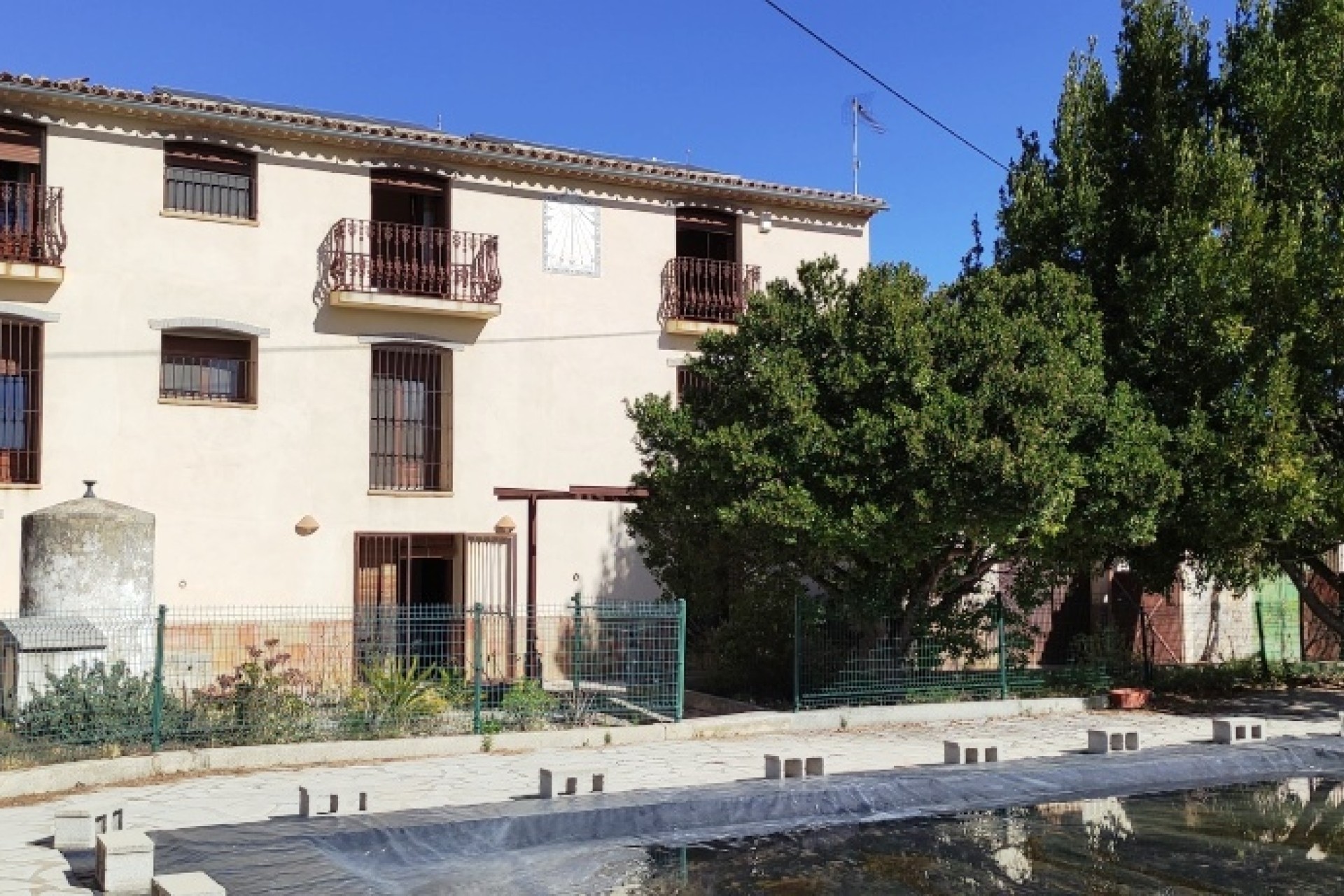 Resale - Villa - Planes