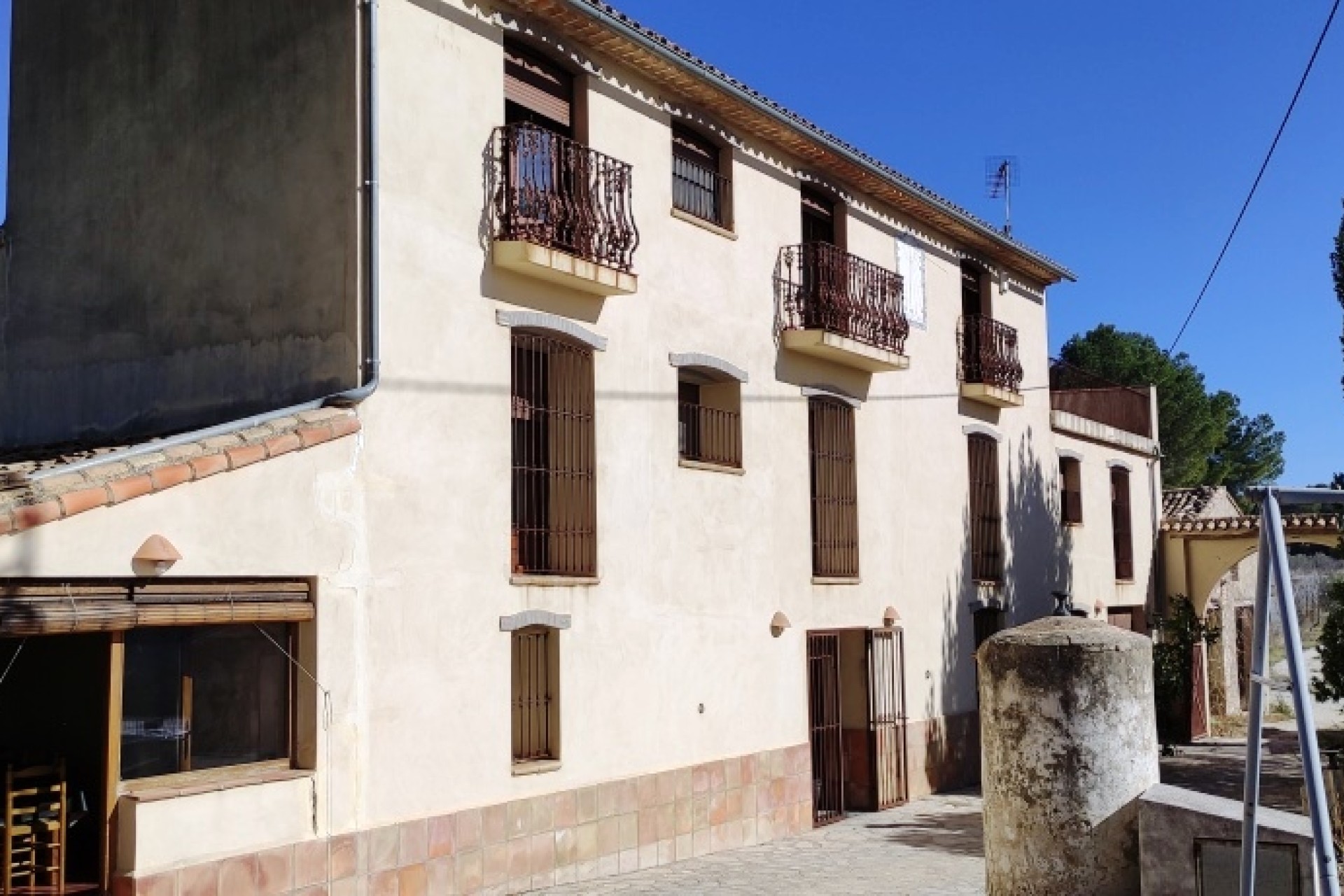 Resale - Villa - Planes