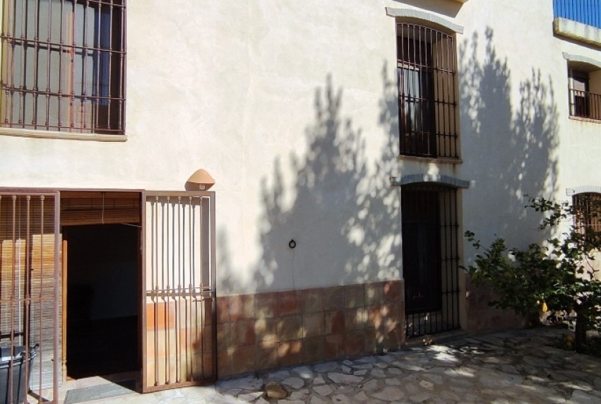 Resale - Villa - Planes