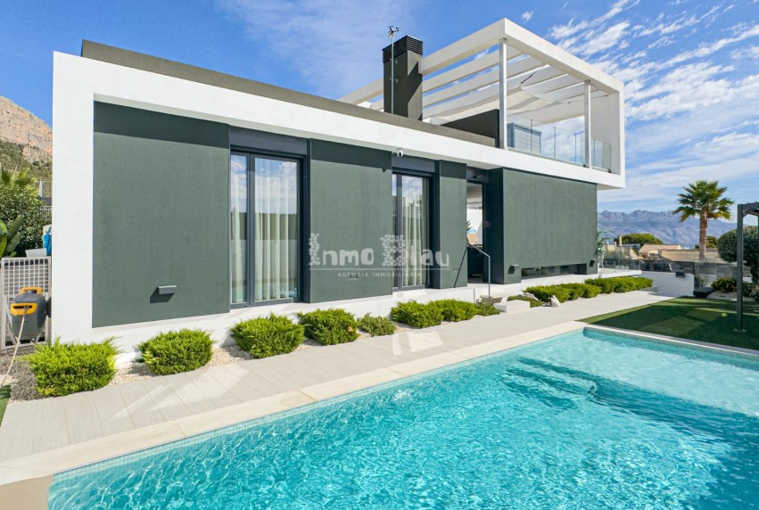 Resale - Villa - Polop