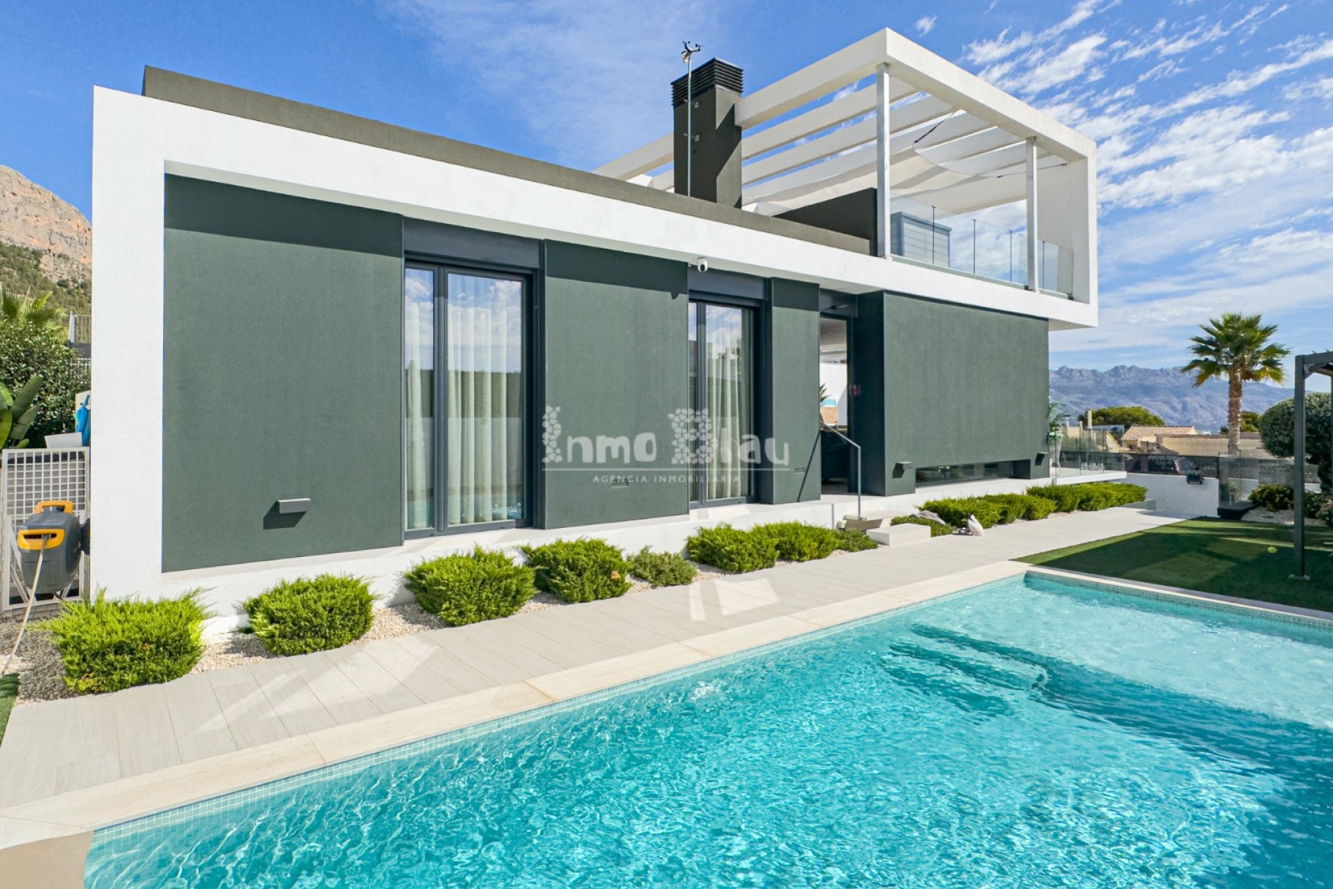 Resale - Villa - Polop