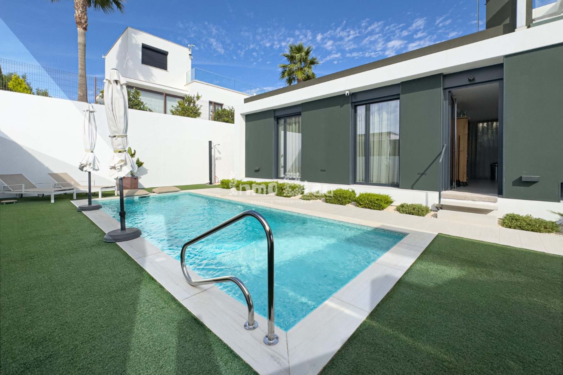 Resale - Villa - Polop