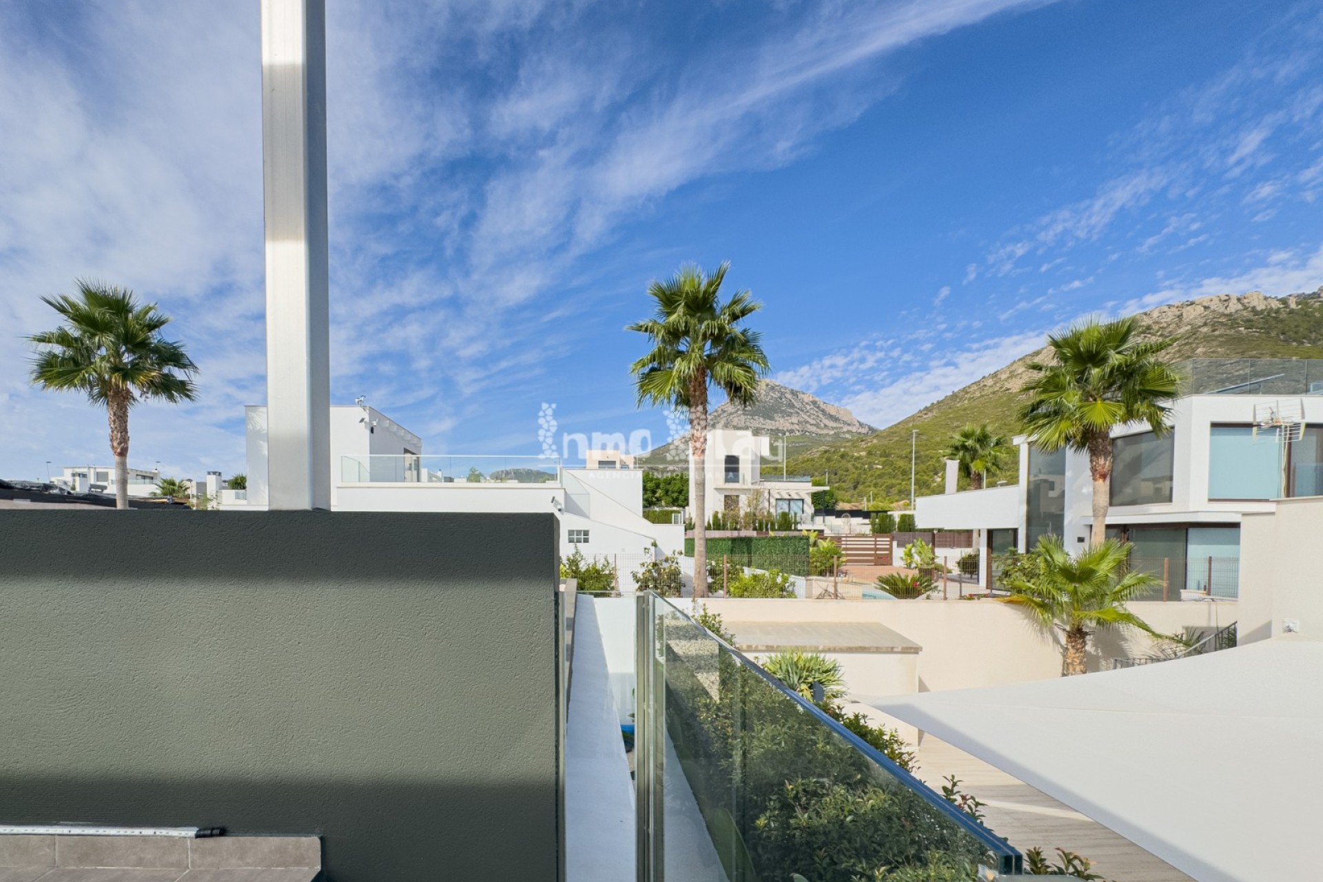 Resale - Villa - Polop