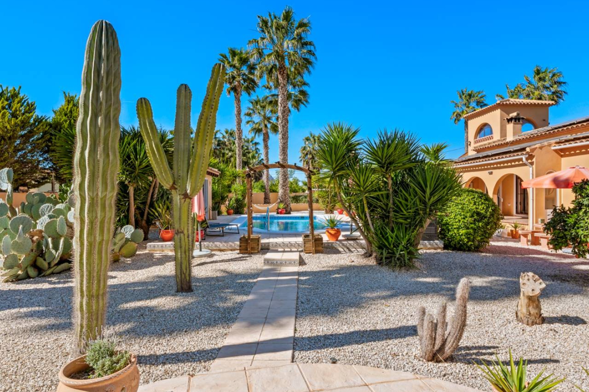 Resale - Villa - Rafal