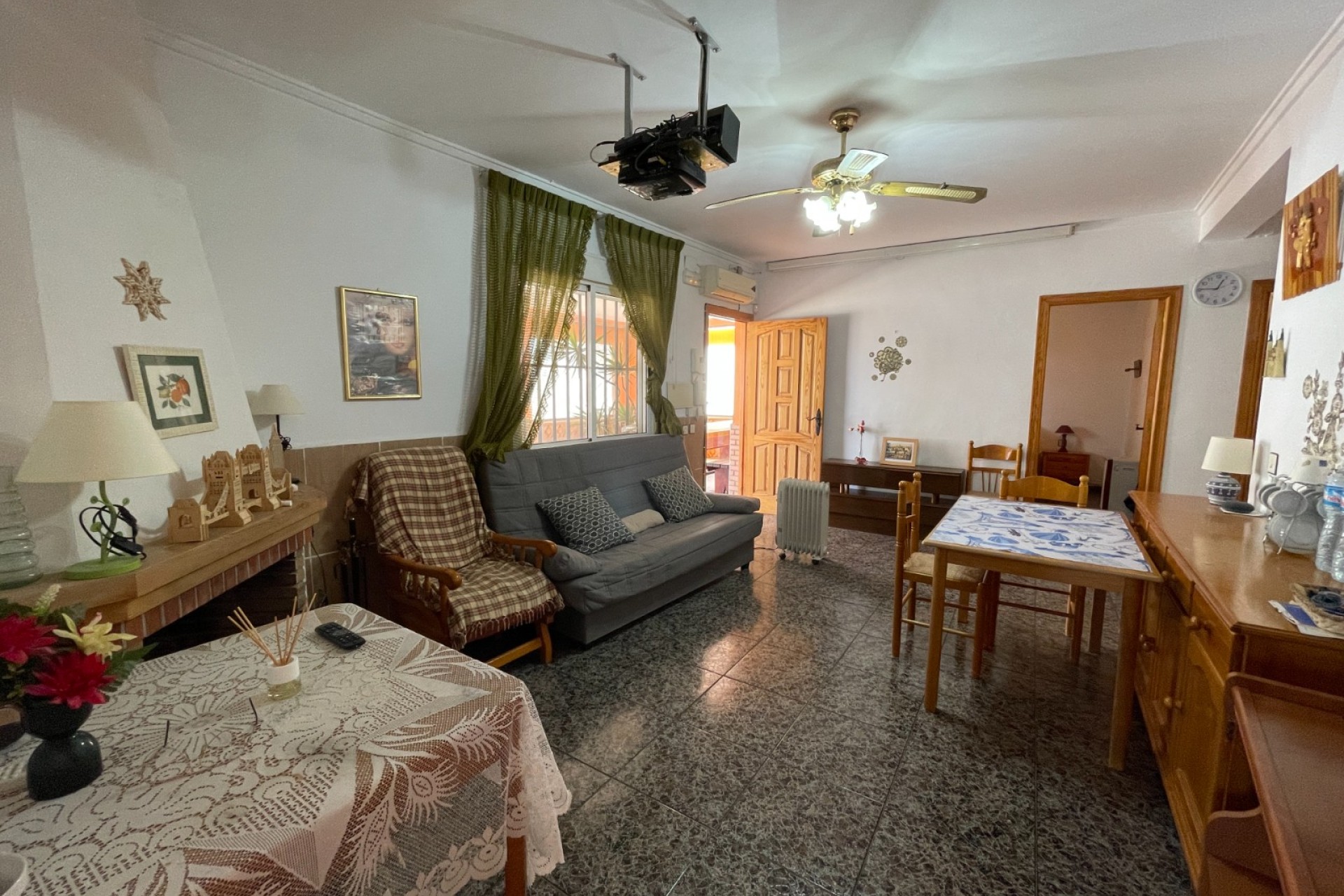 Resale - Villa - Rojales