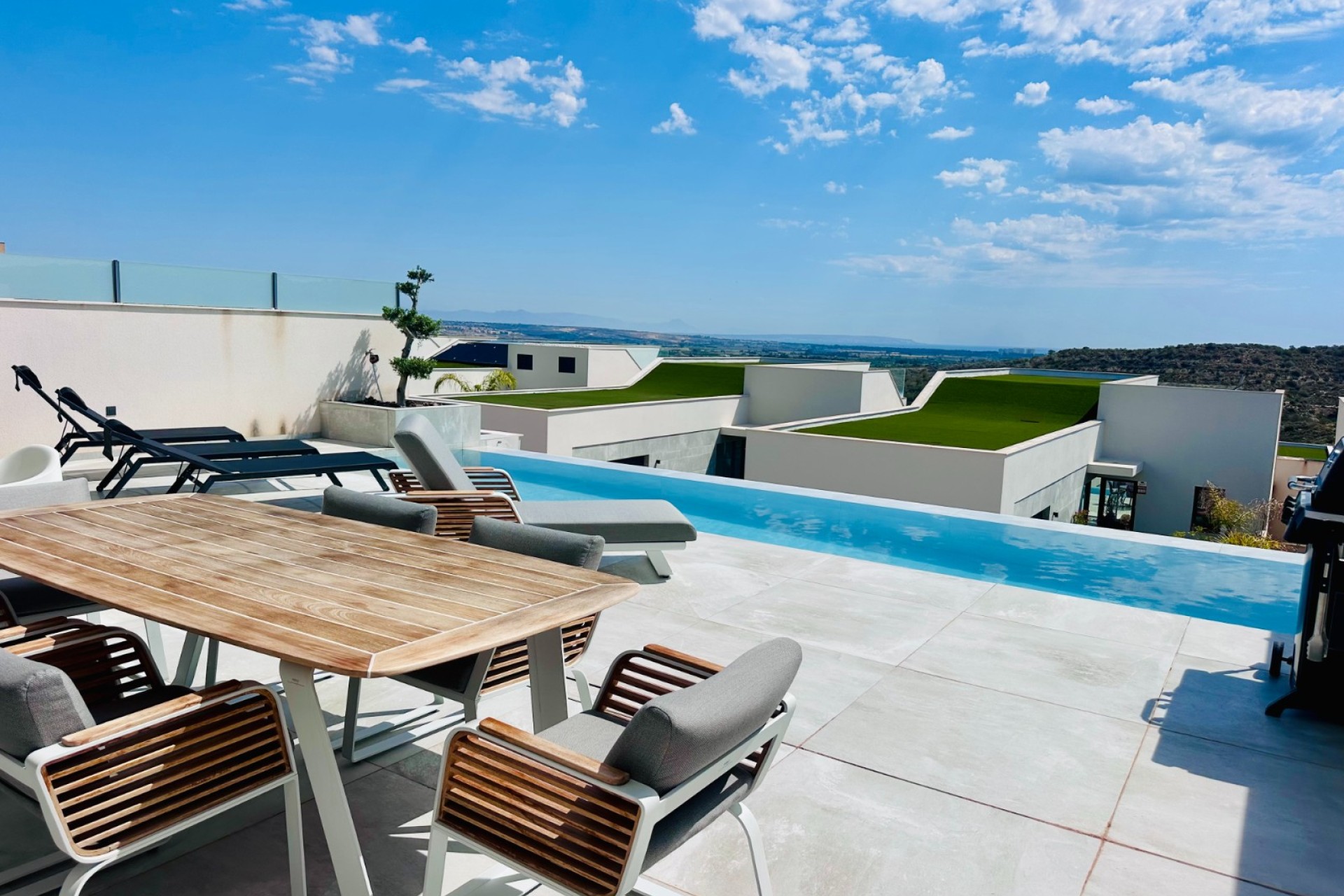 Resale - Villa - Rojales