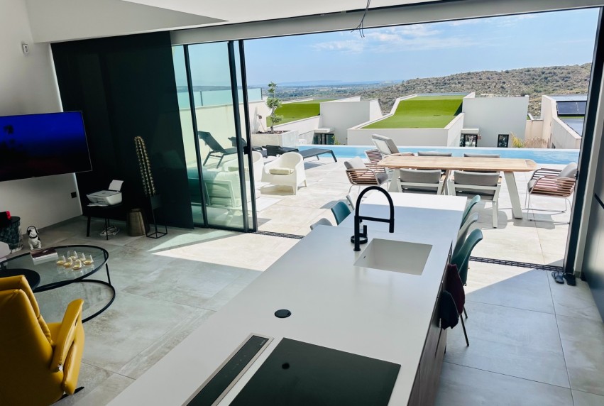 Resale - Villa - Rojales