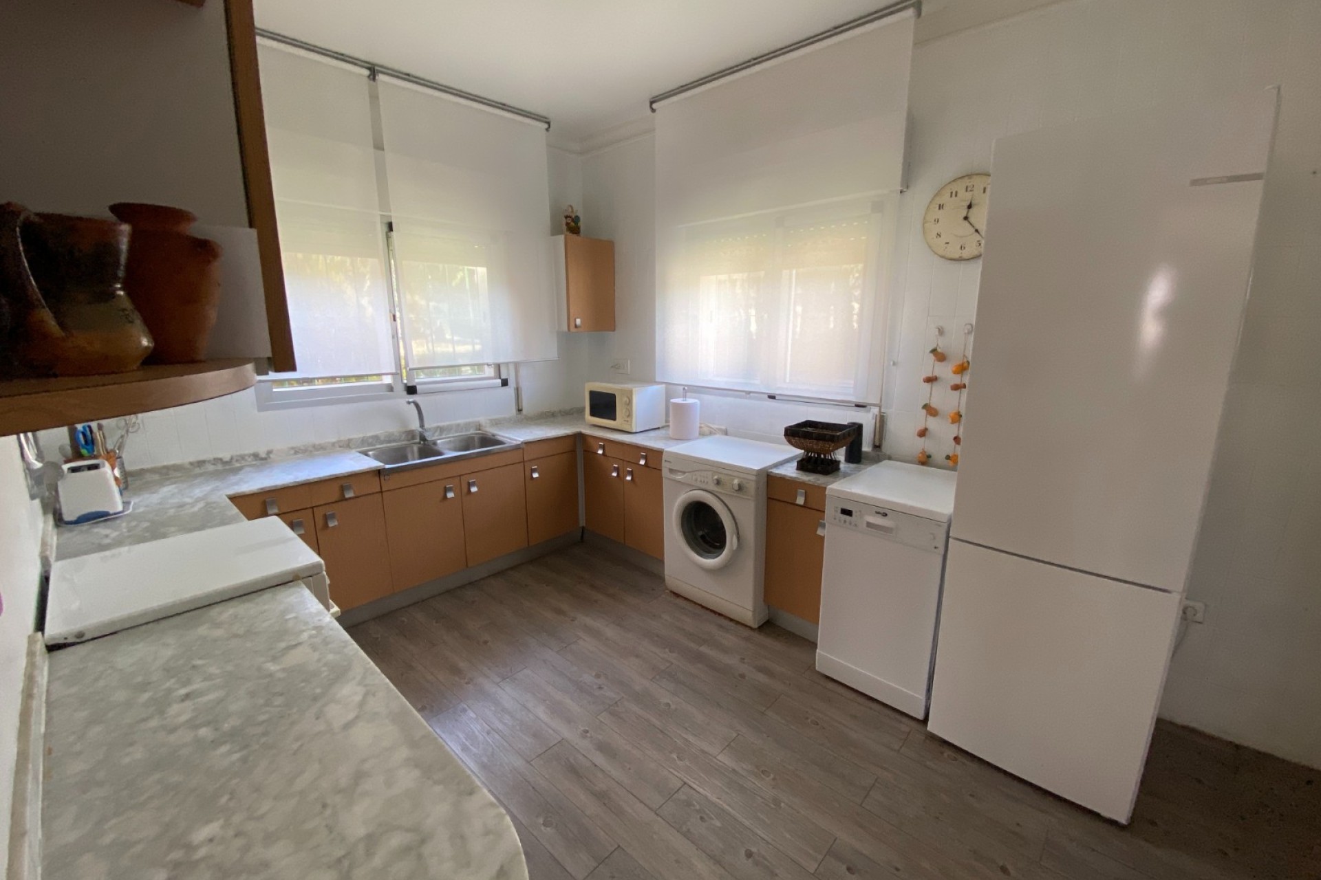 Resale - Villa - Salinas