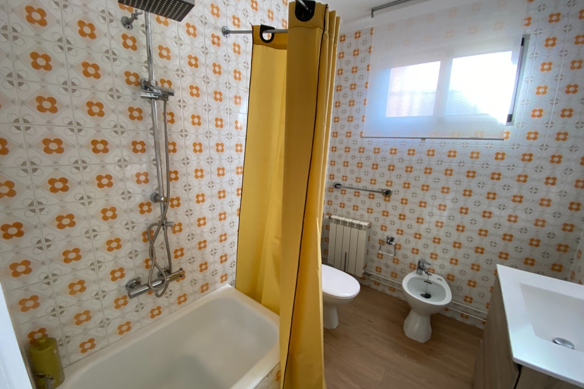 Resale - Villa - Salinas