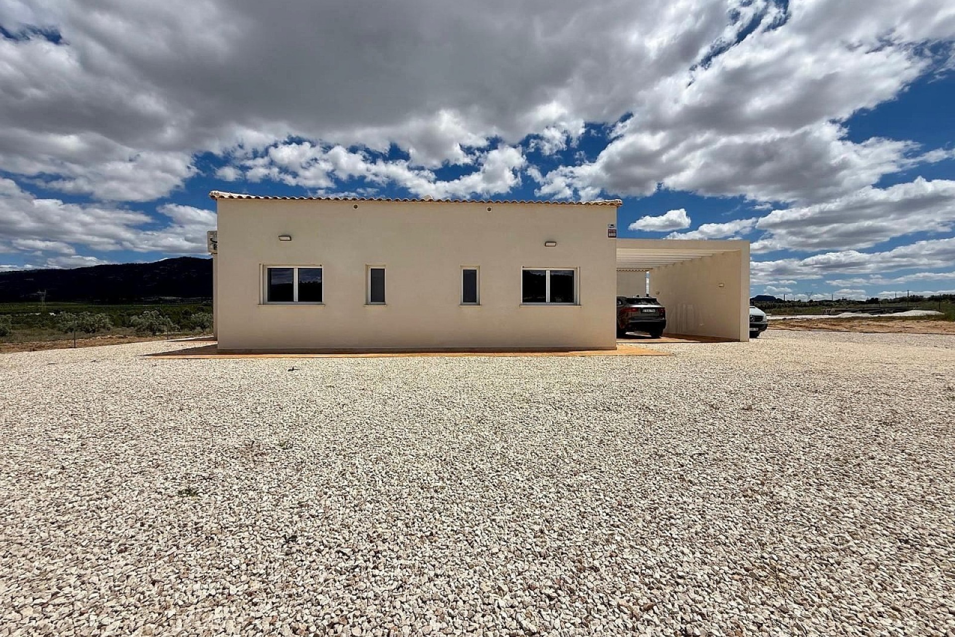 Resale - Villa - Salinas
