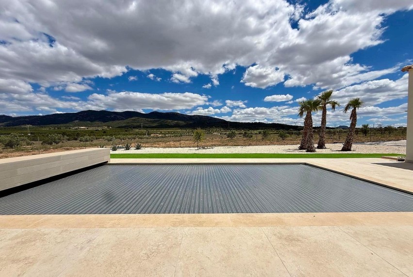 Resale - Villa - Salinas