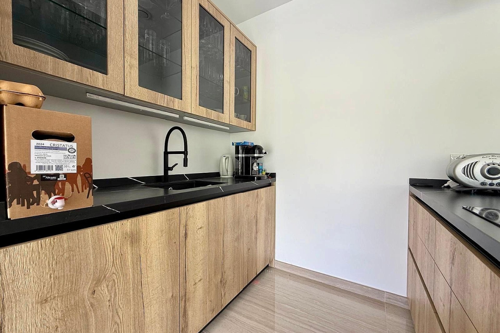 Resale - Villa - Salinas