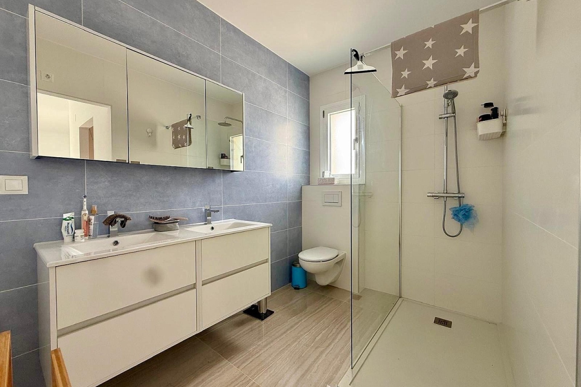 Resale - Villa - Salinas