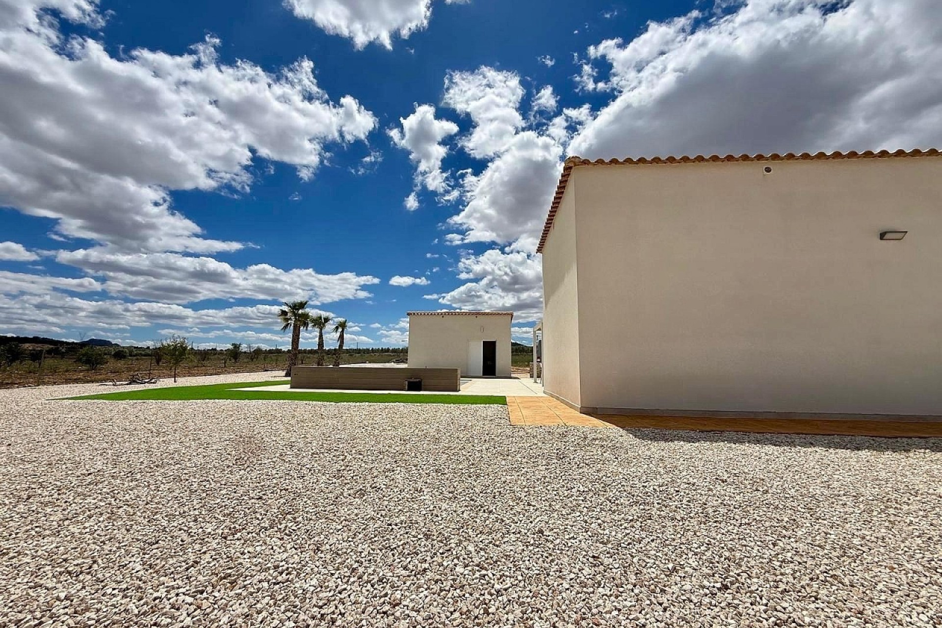 Resale - Villa - Salinas