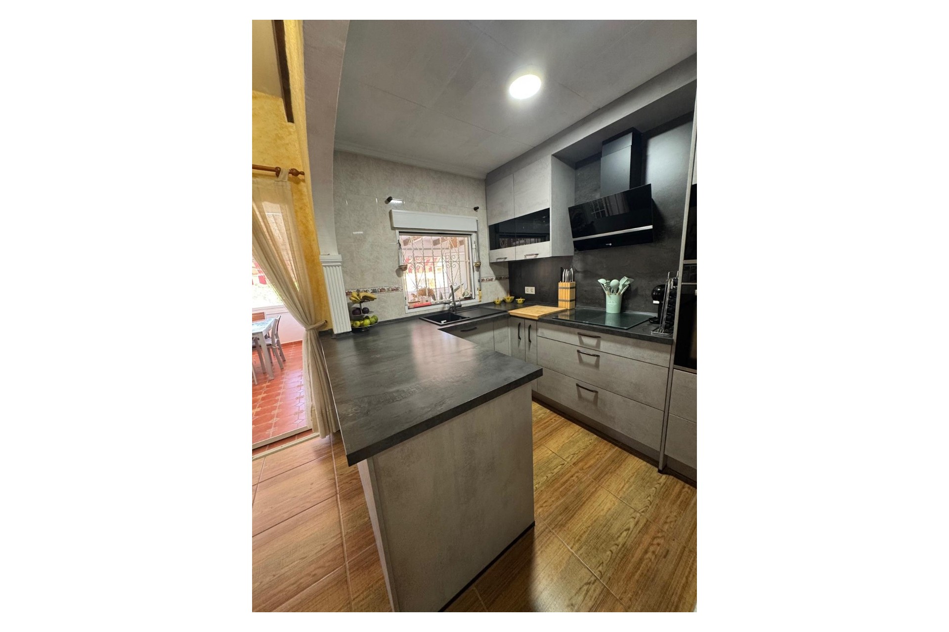 Resale - Villa - San Fulgencio - La Marina