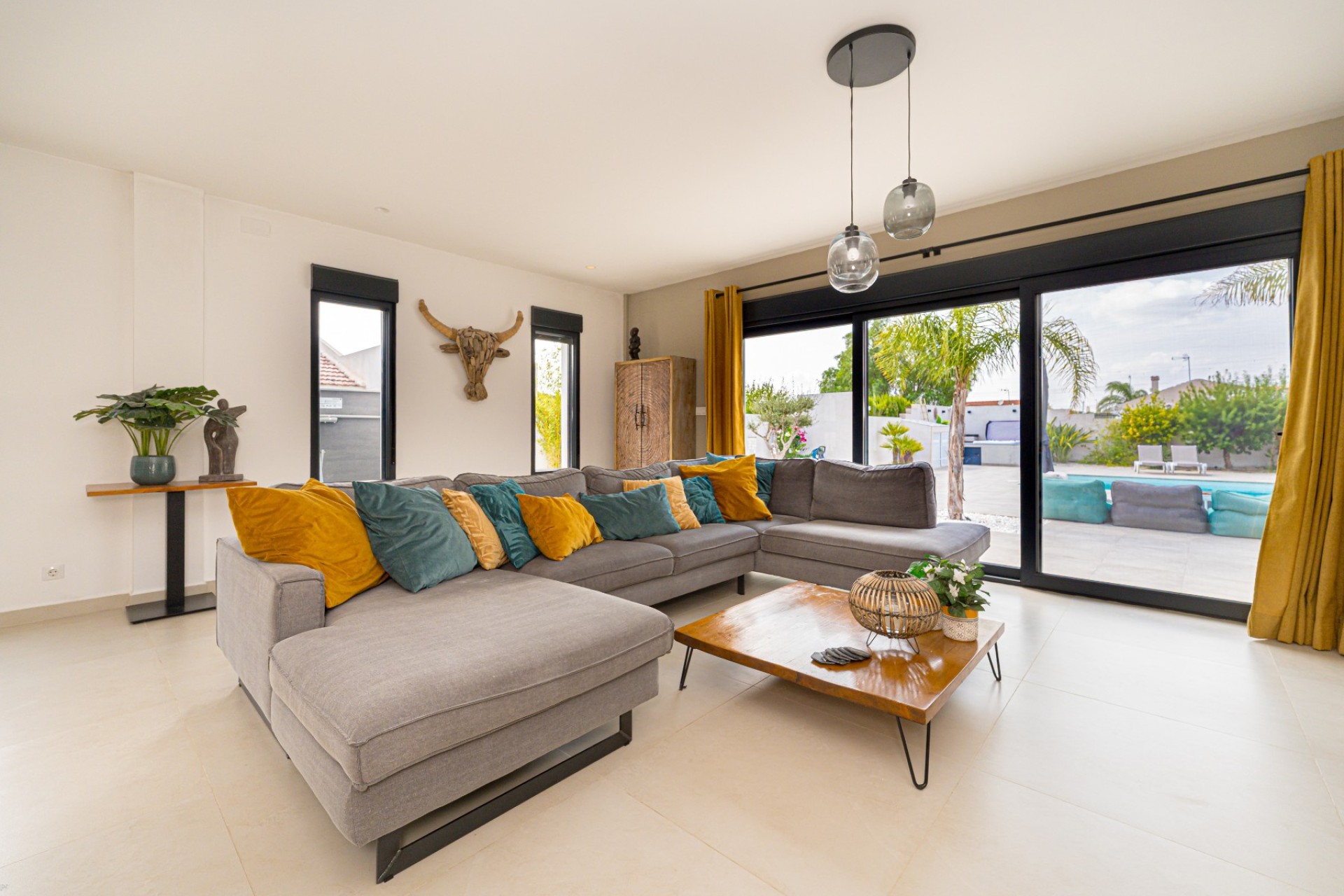 Resale - Villa - San Fulgencio