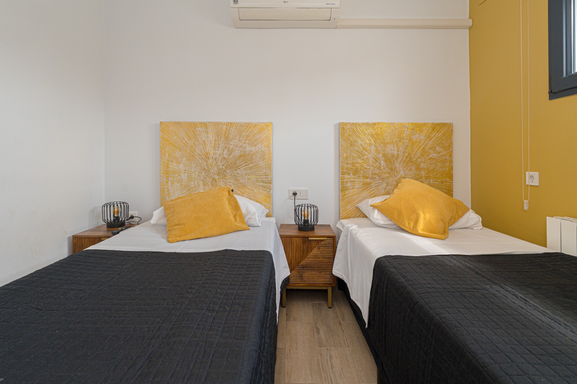 Resale - Villa - San Fulgencio