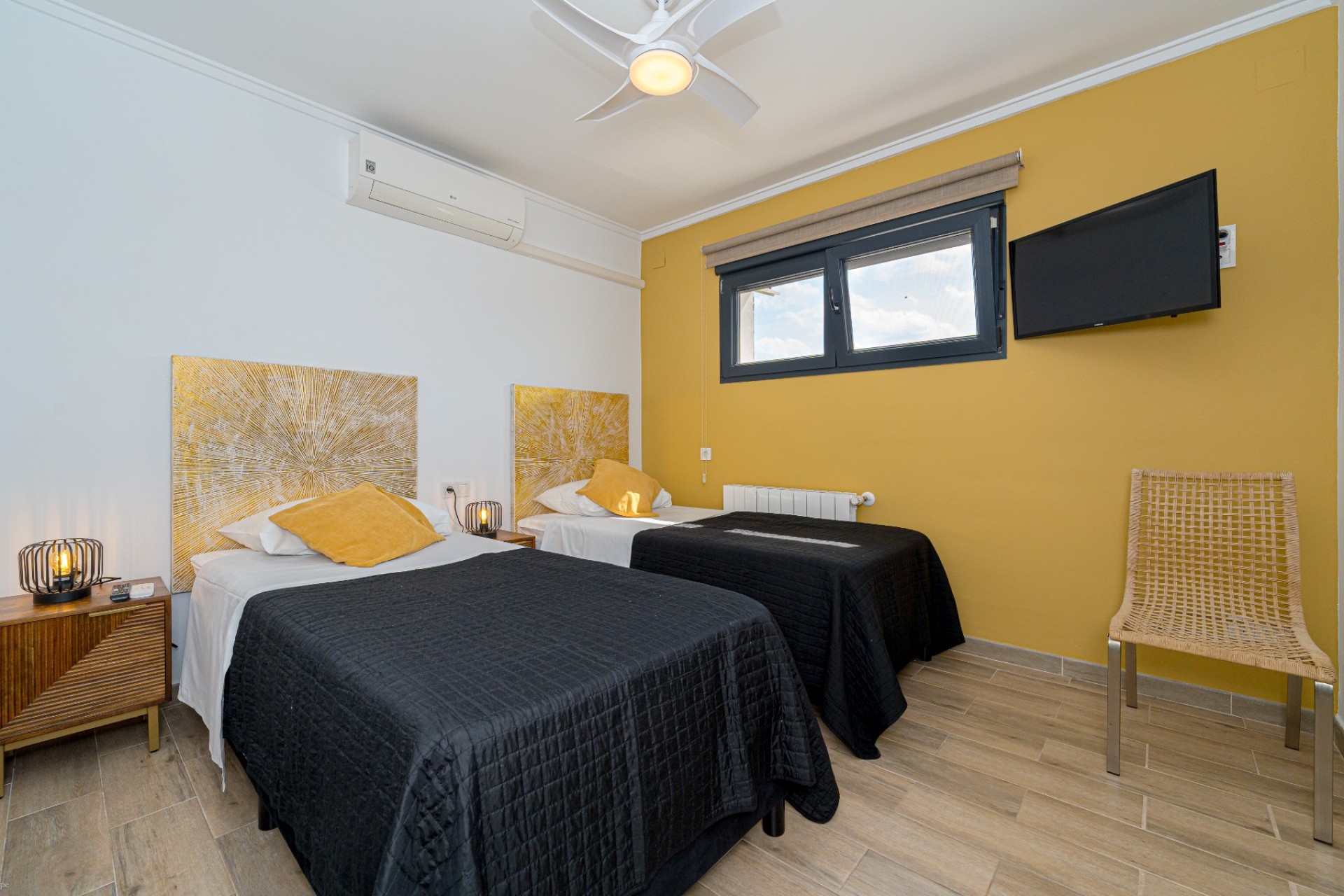 Resale - Villa - San Fulgencio