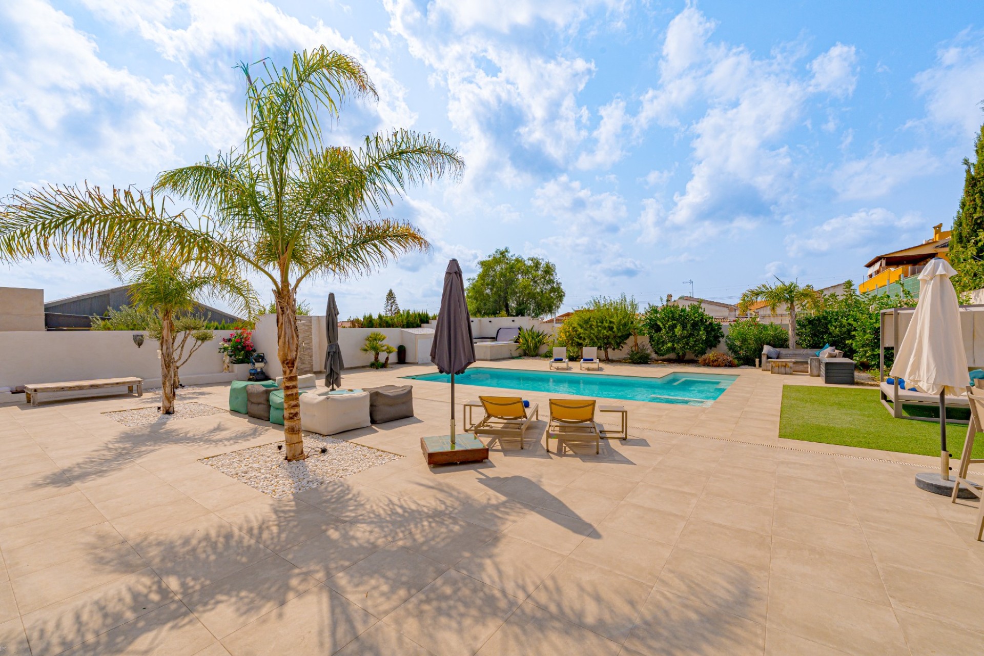 Resale - Villa - San Fulgencio