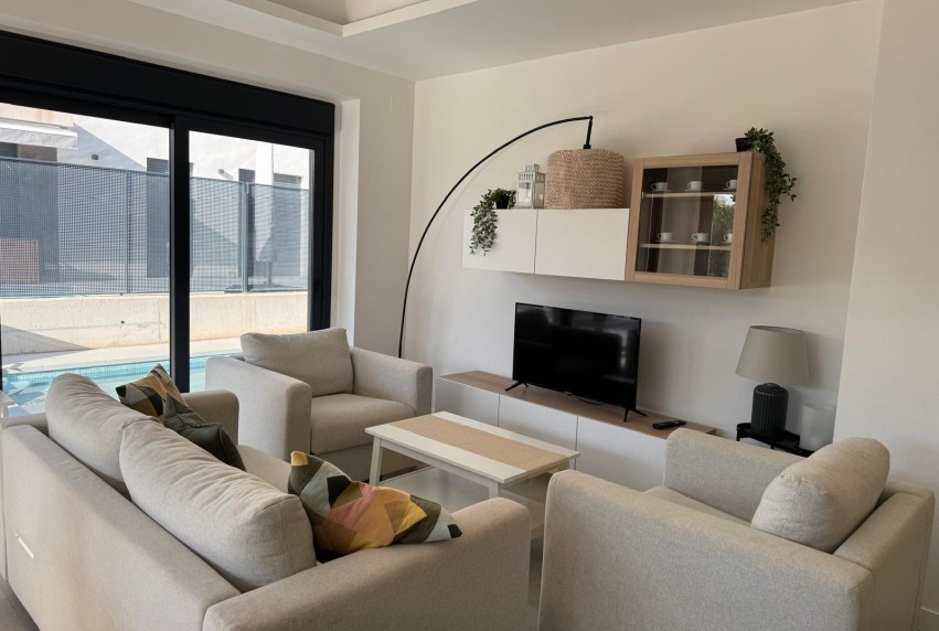 Resale - Villa - San Fulgencio