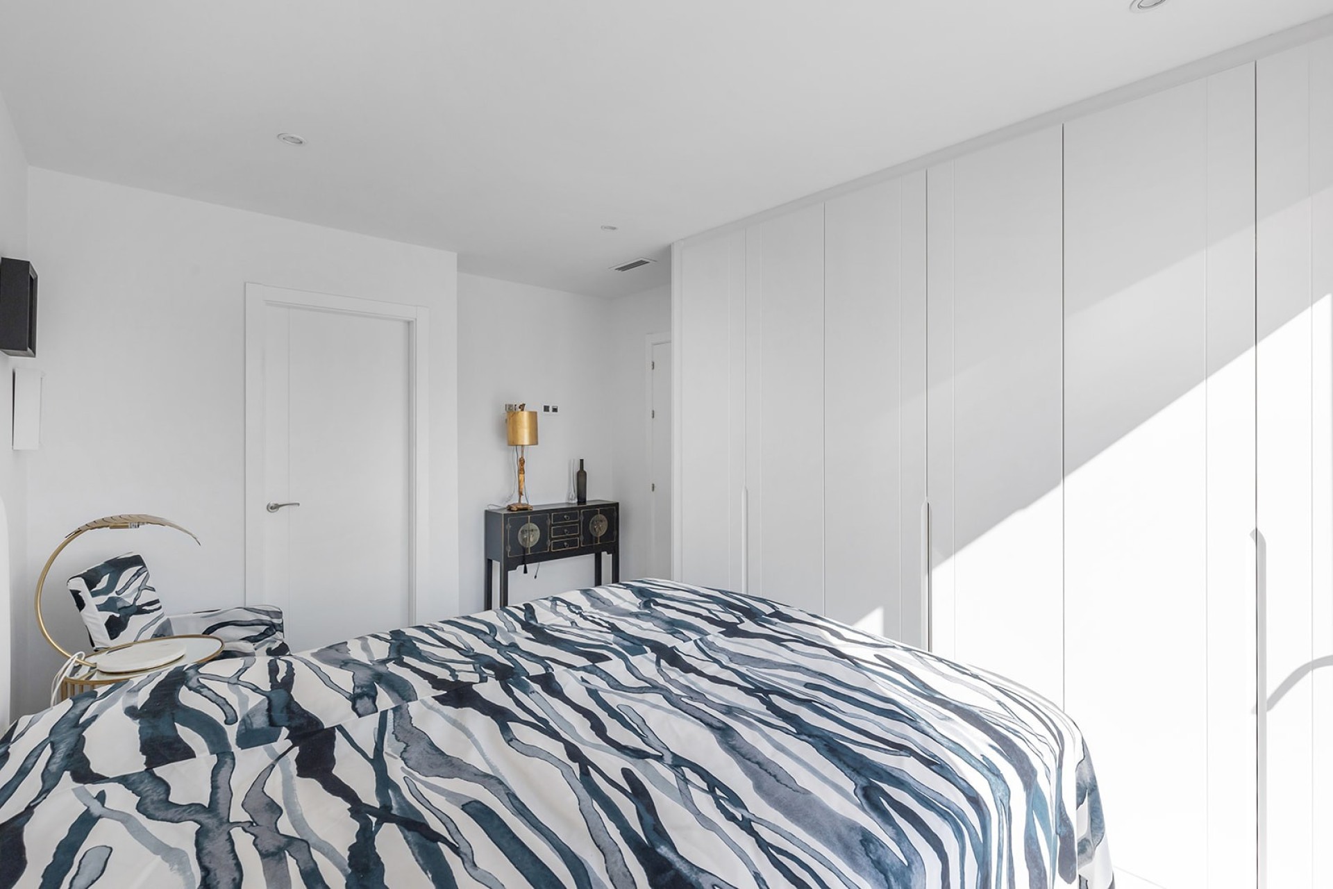 Resale - Villa - San Miguel de Salinas - Mirador De San Miguel