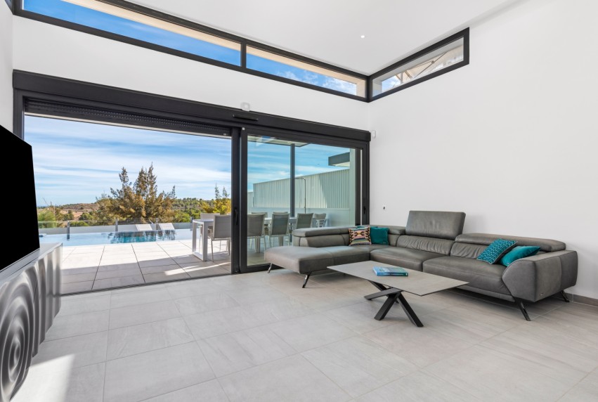 Resale - Villa - San Miguel de Salinas - Mirador De San Miguel