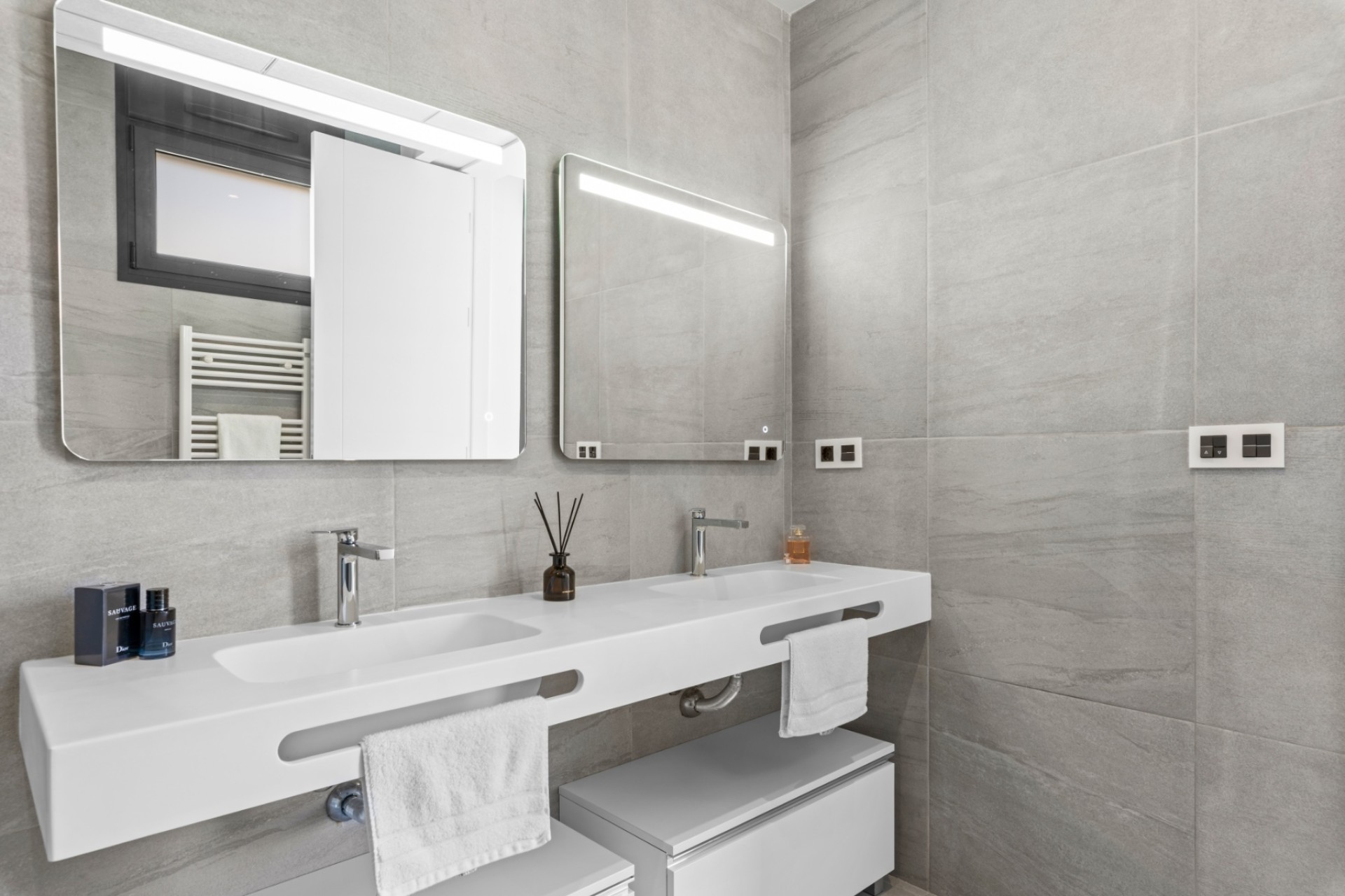 Resale - Villa - San Miguel de Salinas - Mirador De San Miguel