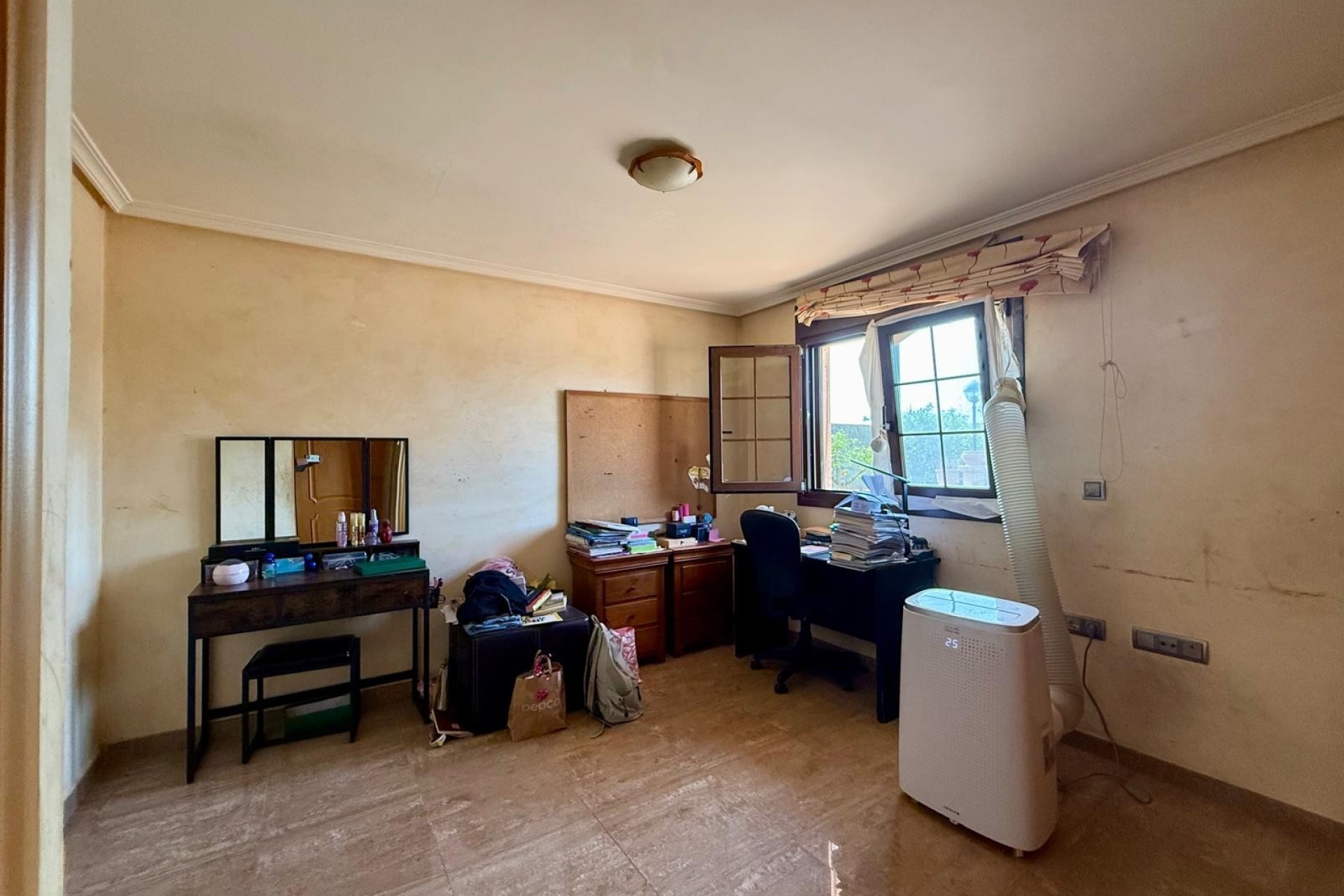 Resale - Villa - San Miguel de Salinas