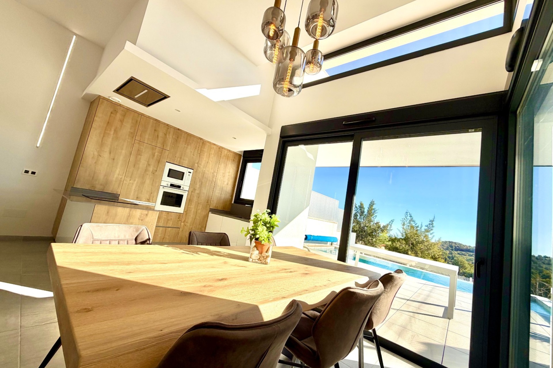 Resale - Villa - San Miguel de Salinas