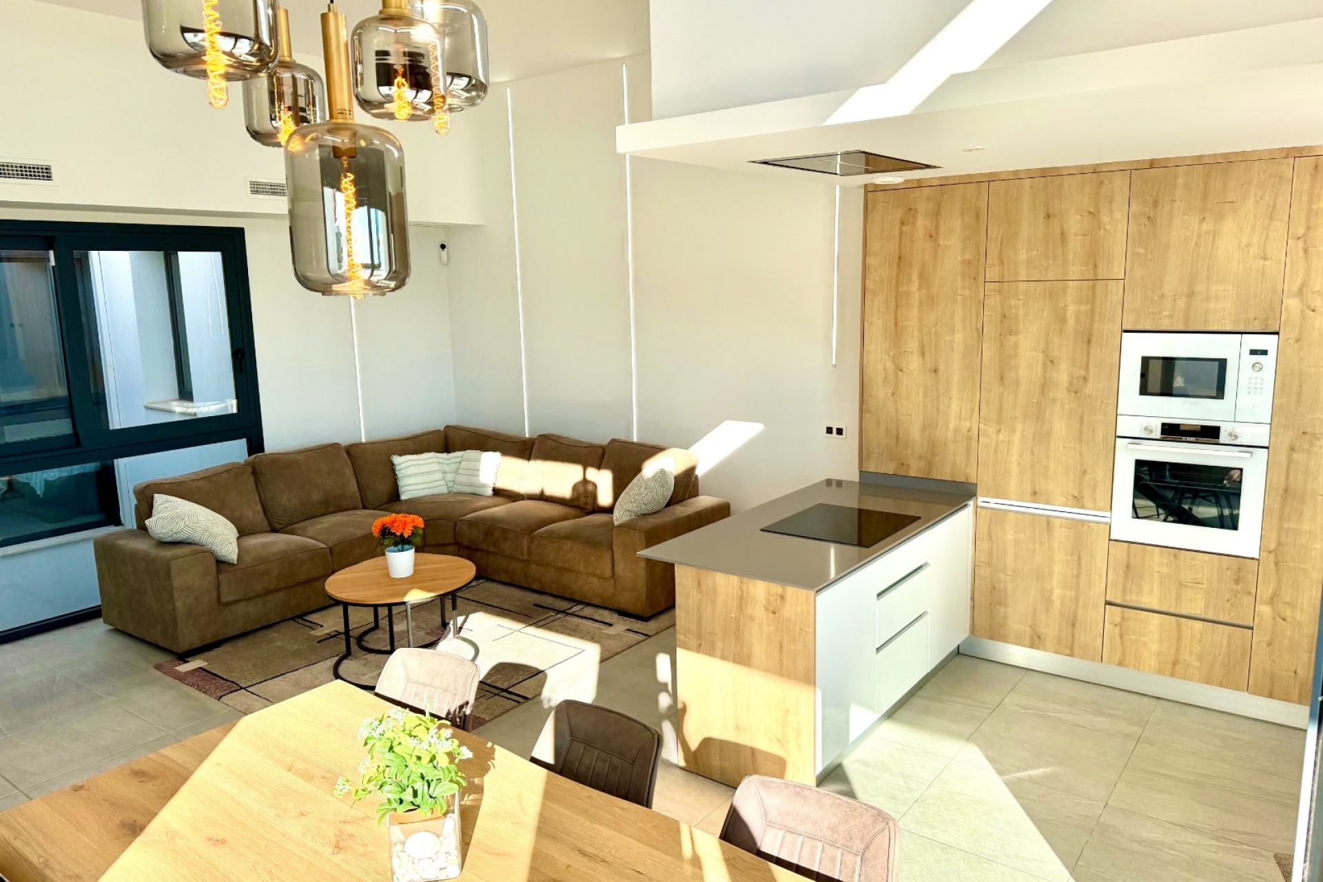 Resale - Villa - San Miguel de Salinas