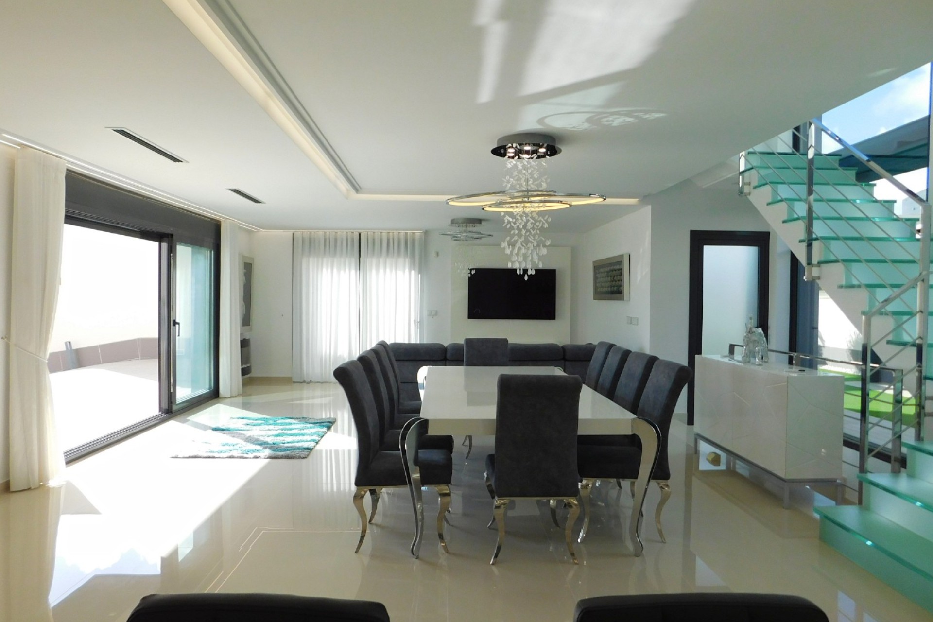 Resale - Villa - San Miguel de Salinas