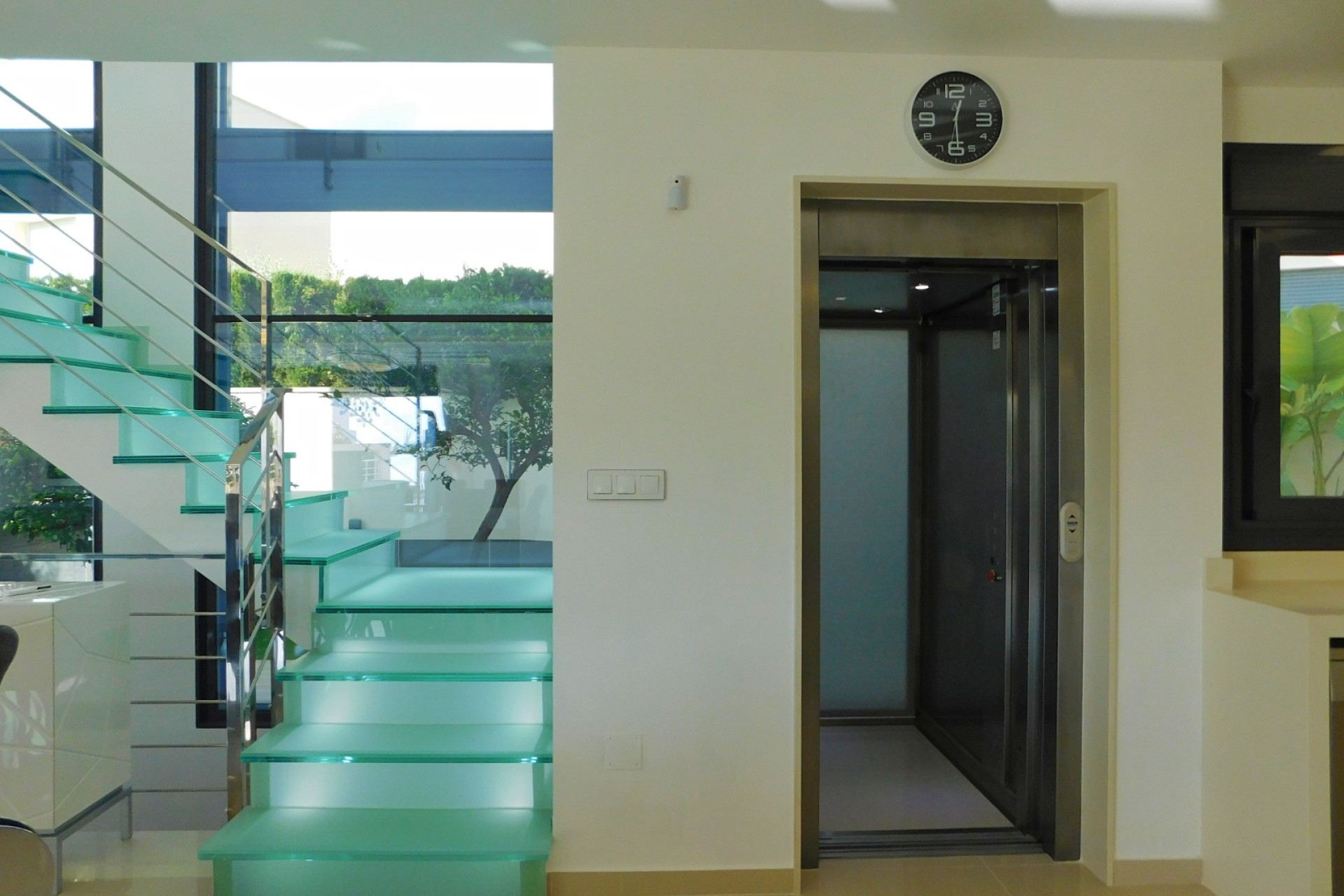 Resale - Villa - San Miguel de Salinas