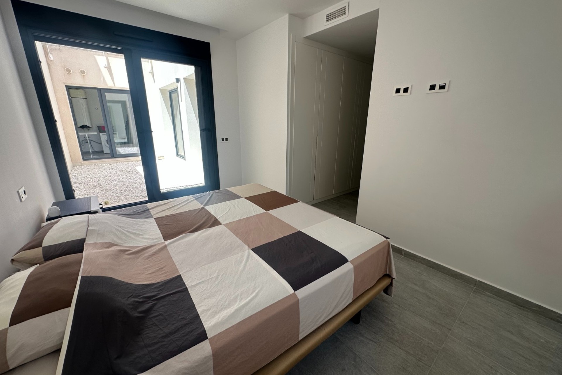 Resale - Villa - San Miguel de Salinas