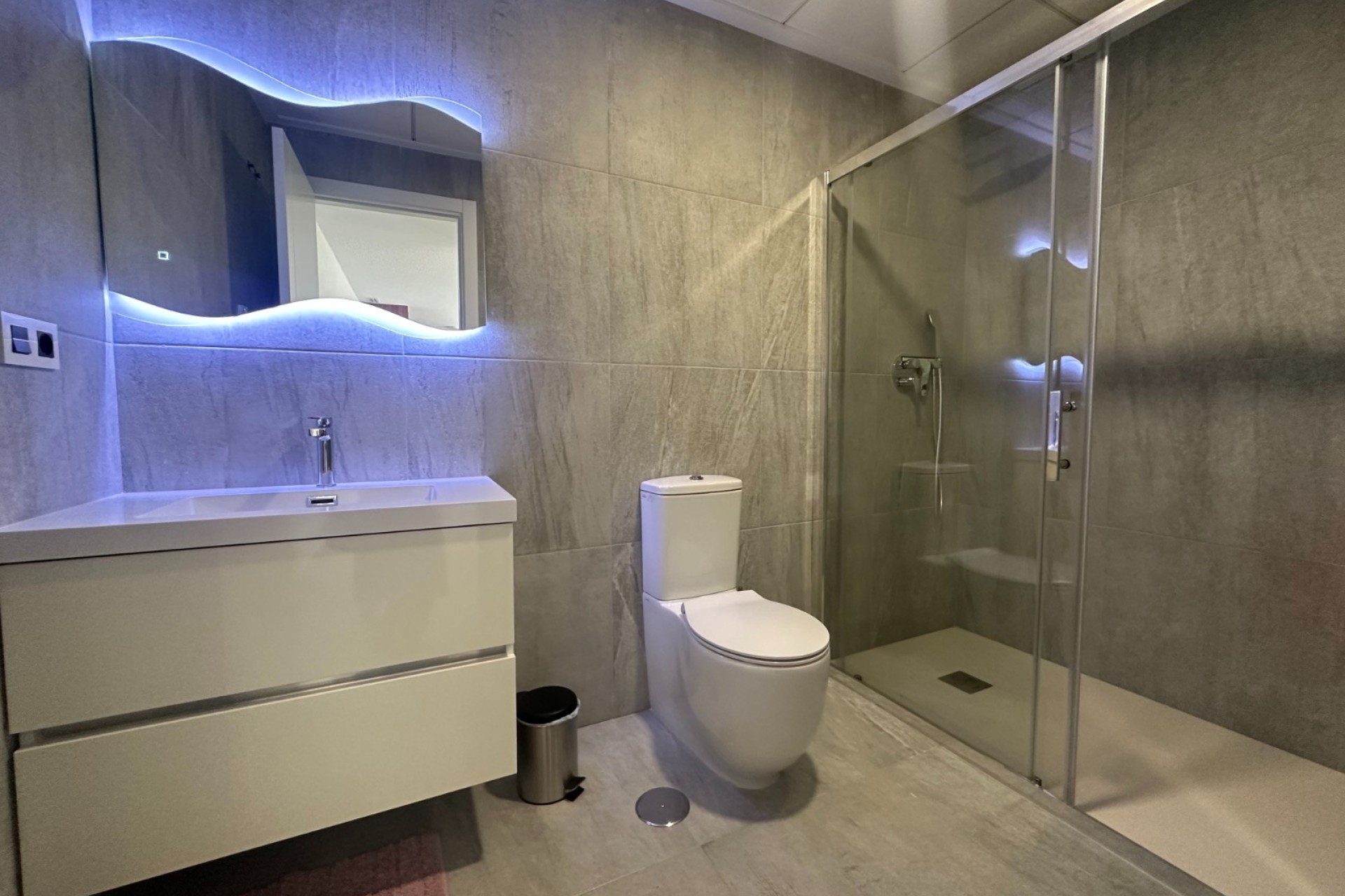 Resale - Villa - San Miguel de Salinas