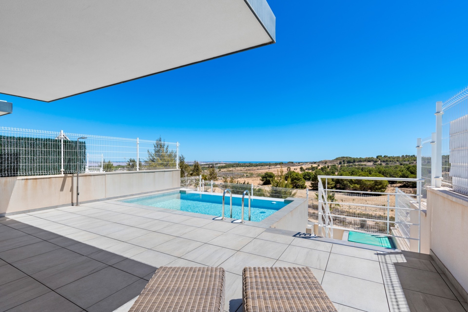 Resale - Villa - San Miguel de Salinas