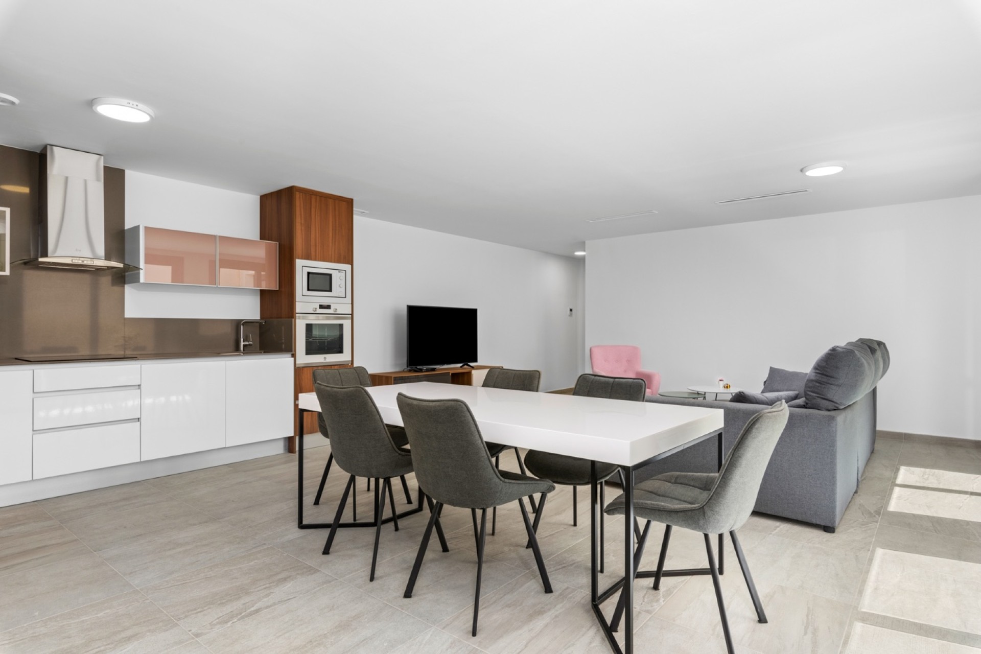 Resale - Villa - San Miguel de Salinas