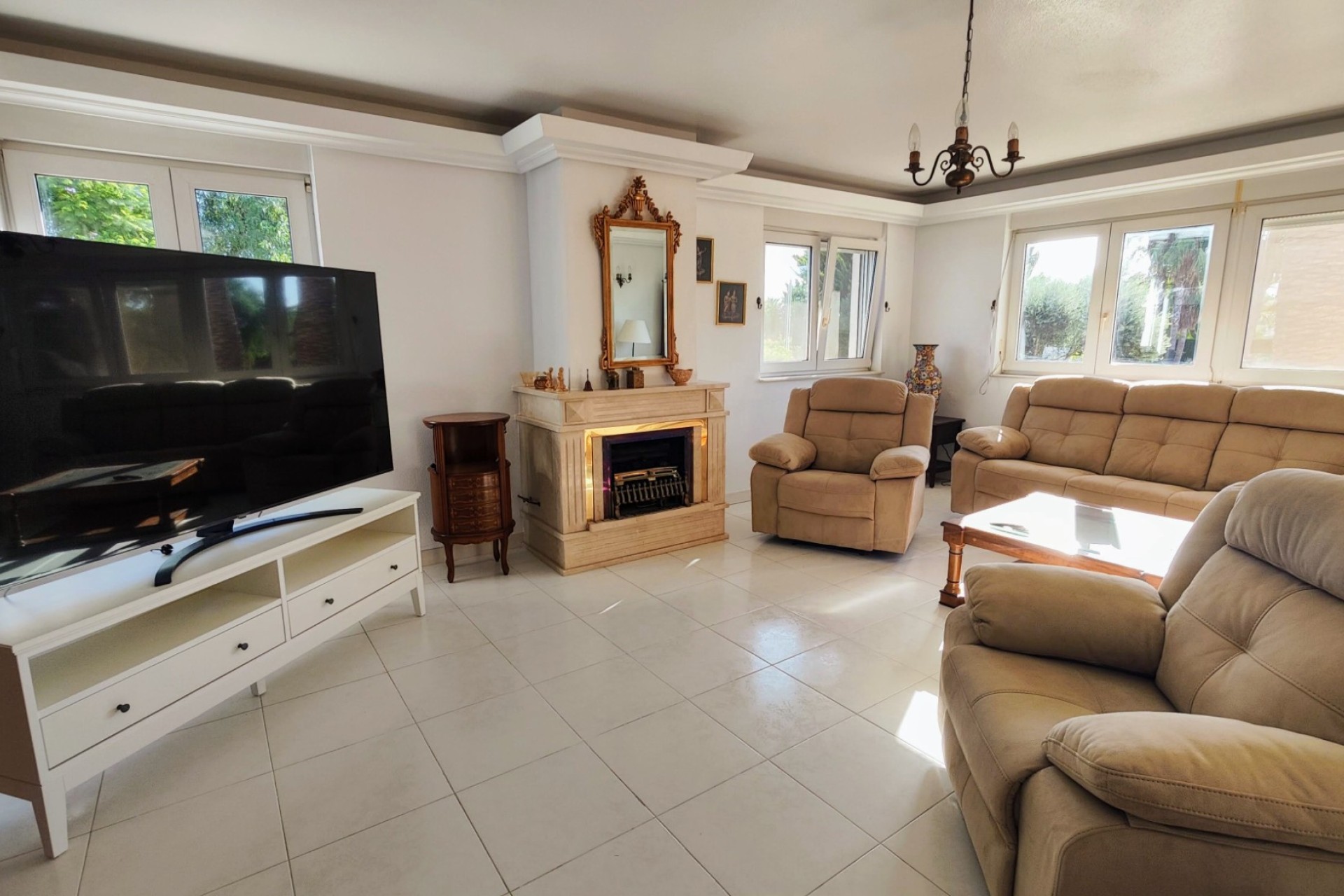 Resale - Villa - San Miguel de Salinas