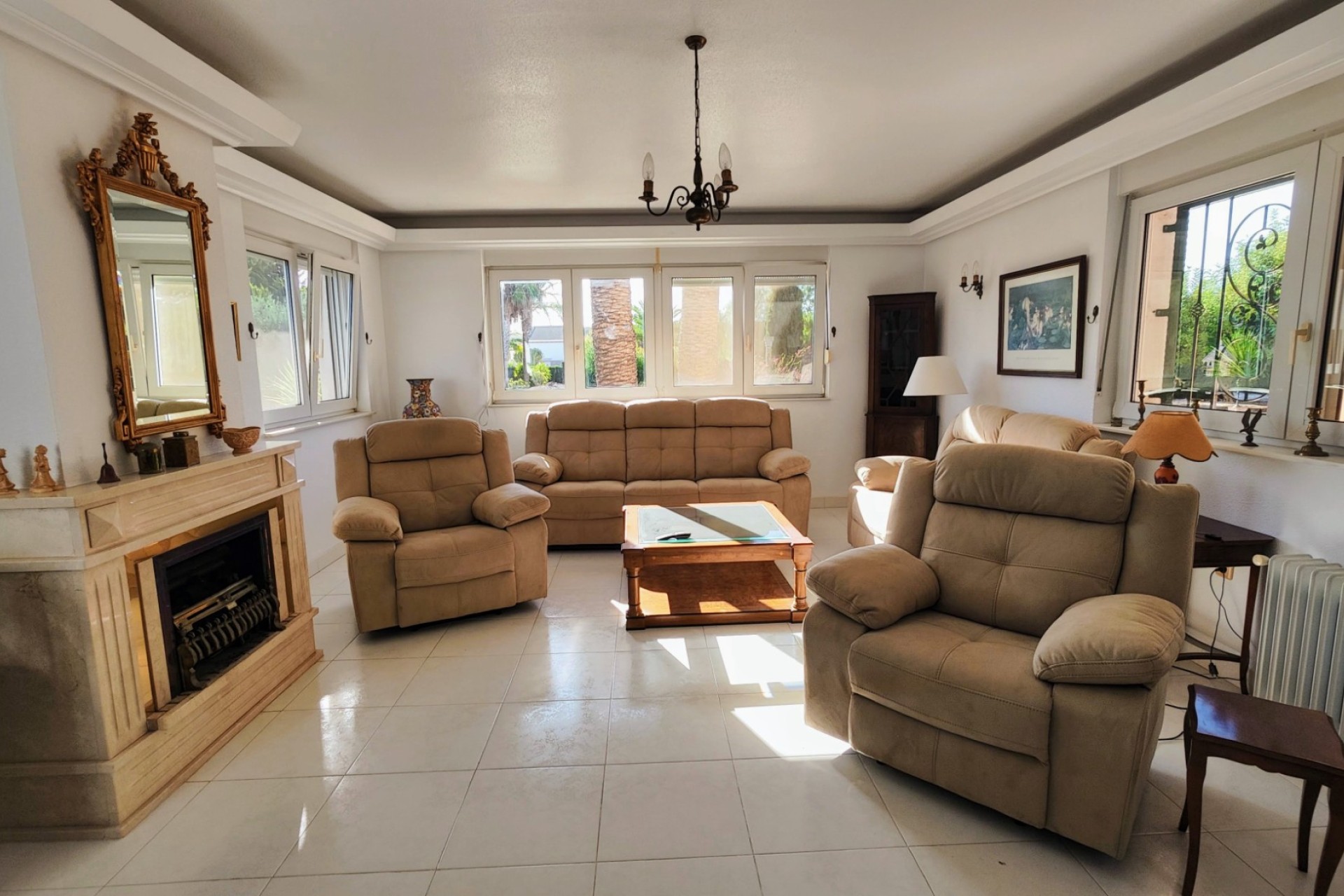 Resale - Villa - San Miguel de Salinas